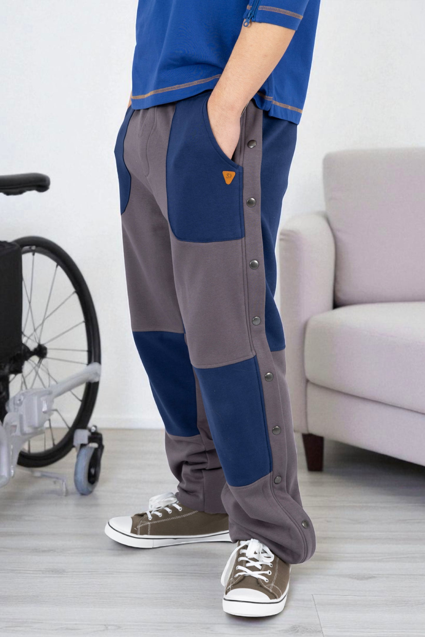 Adaptive Kids Jogger Pants: Adjustable Elastic Waist, Full Side Zipper for Easy Undressing