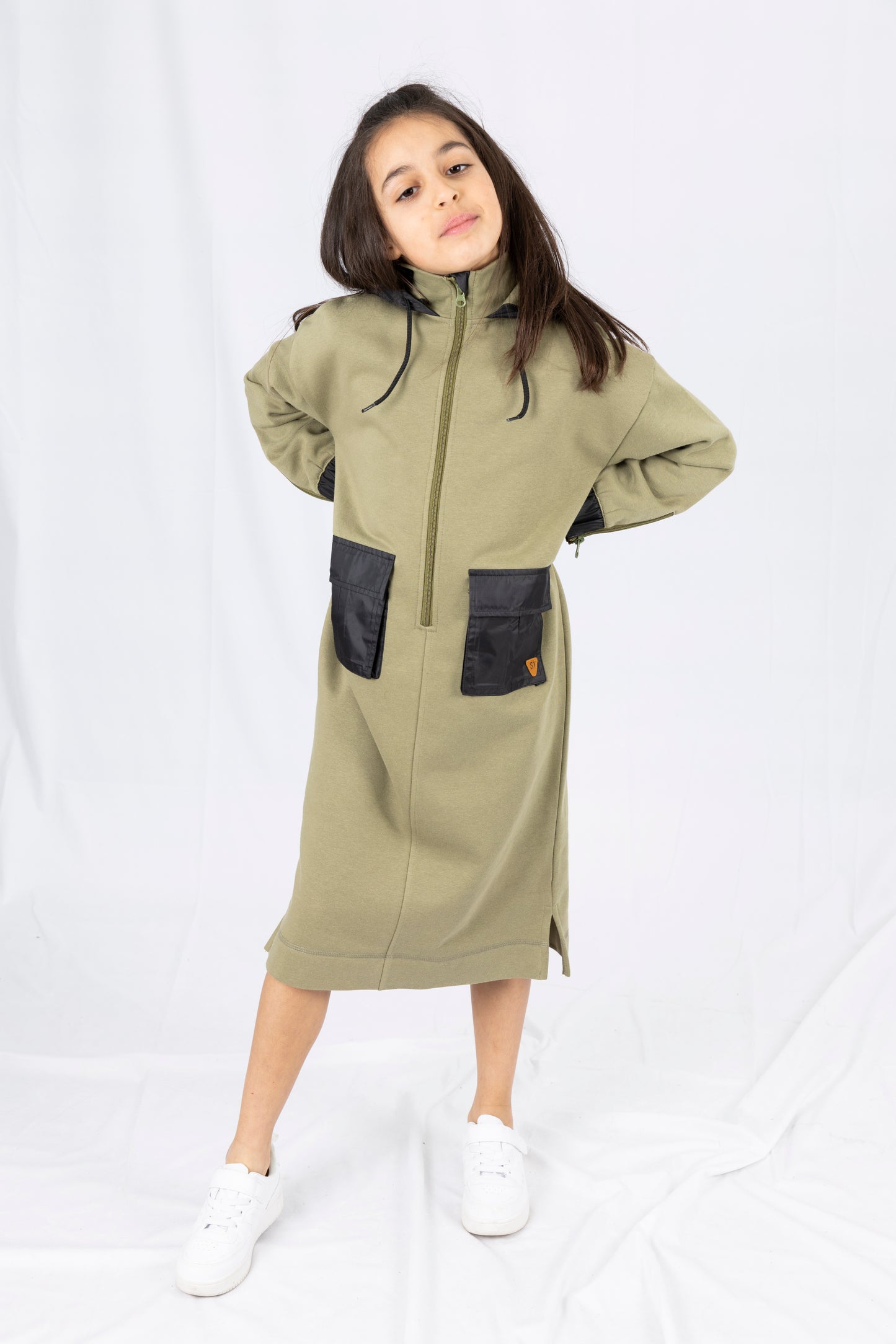 Adaptive Kids Hoodie Dress with Front Zipper & Easy-Undressing Sleeves