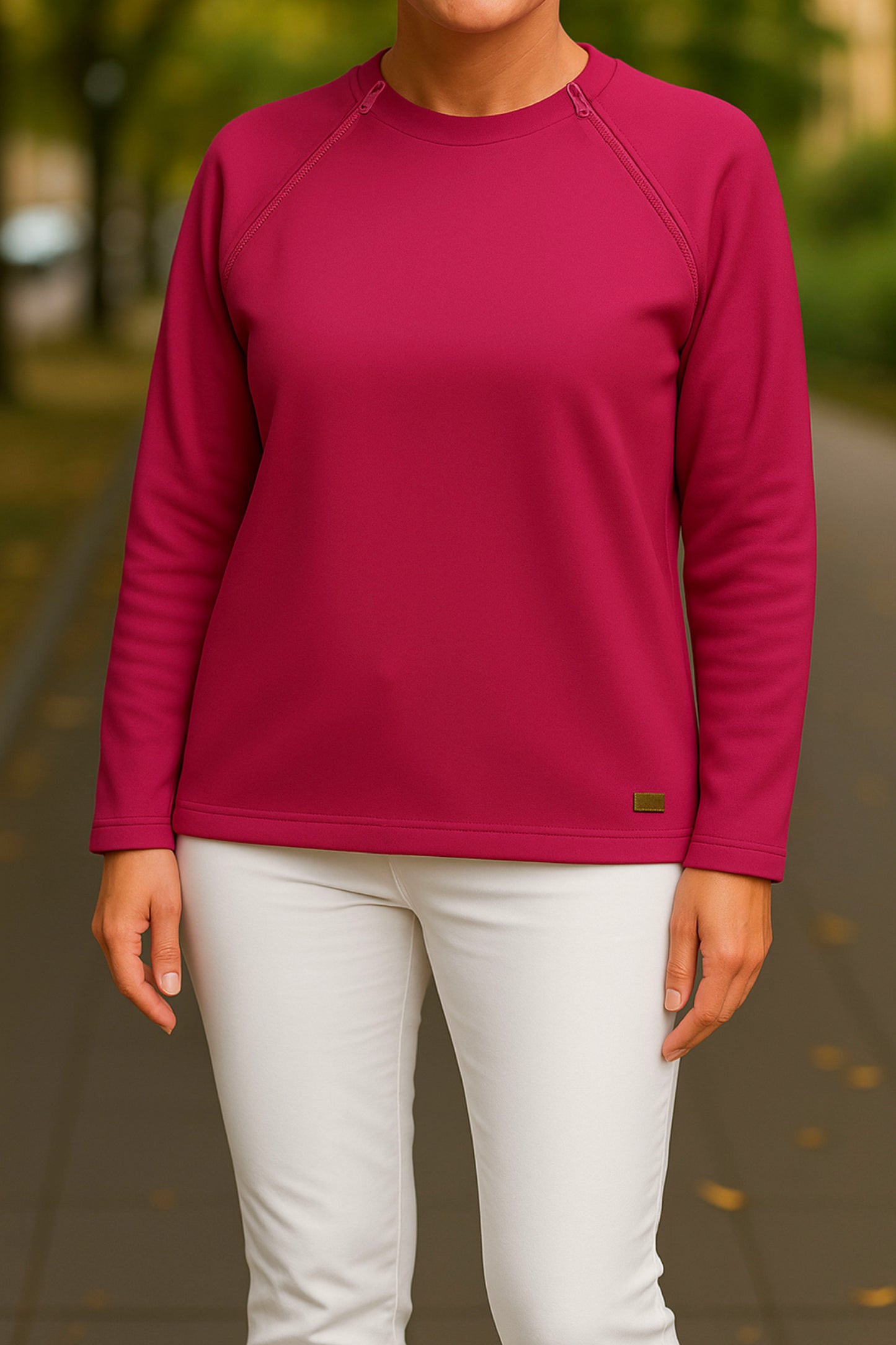 Women's Adaptive Medical Clothing: Comfort and Accessibility Top with Dual Zippers and Invisible Sleeves