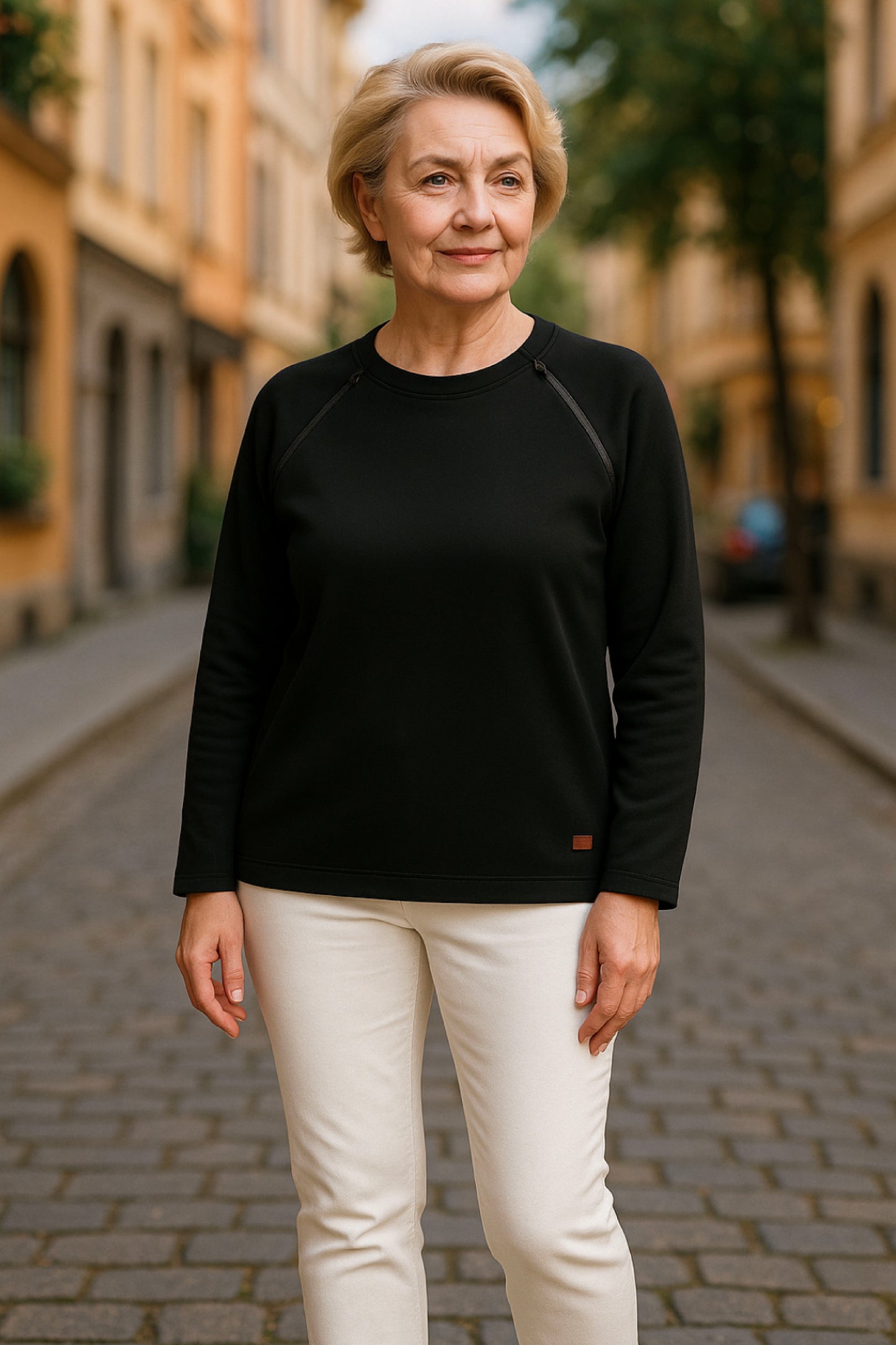 Women's Adaptive Medical Clothing: Comfort and Accessibility Top with Dual Zippers and Invisible Sleeves