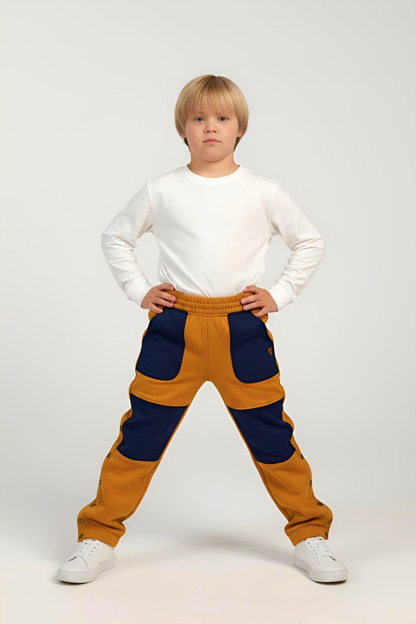 Adaptive Kids Jogger Pants: Adjustable Elastic Waist, Full Side Zipper for Easy Undressing