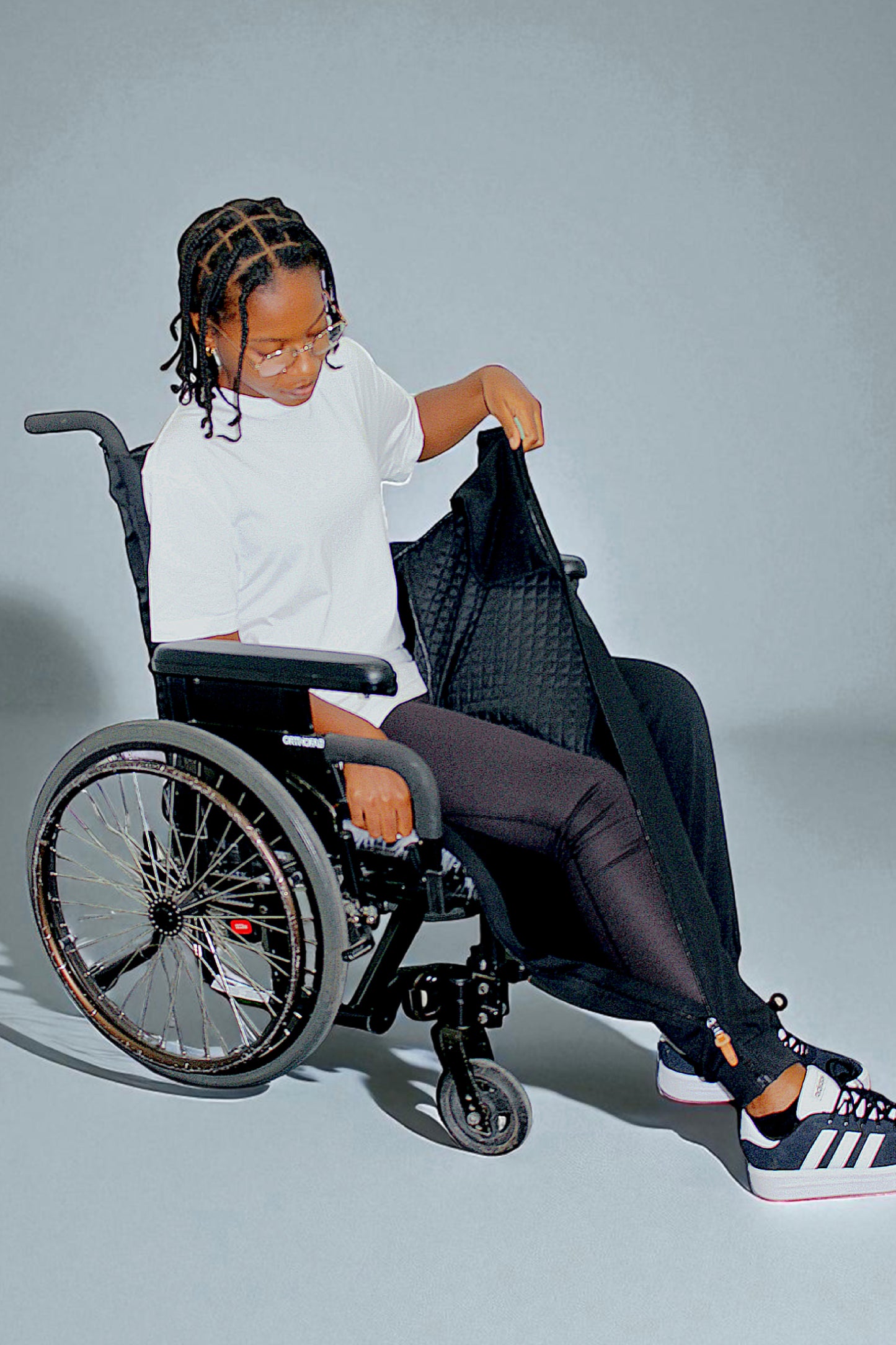 Adaptive Kids Pants with Elastic Waist & Full Side Zipper for Easy Undressing