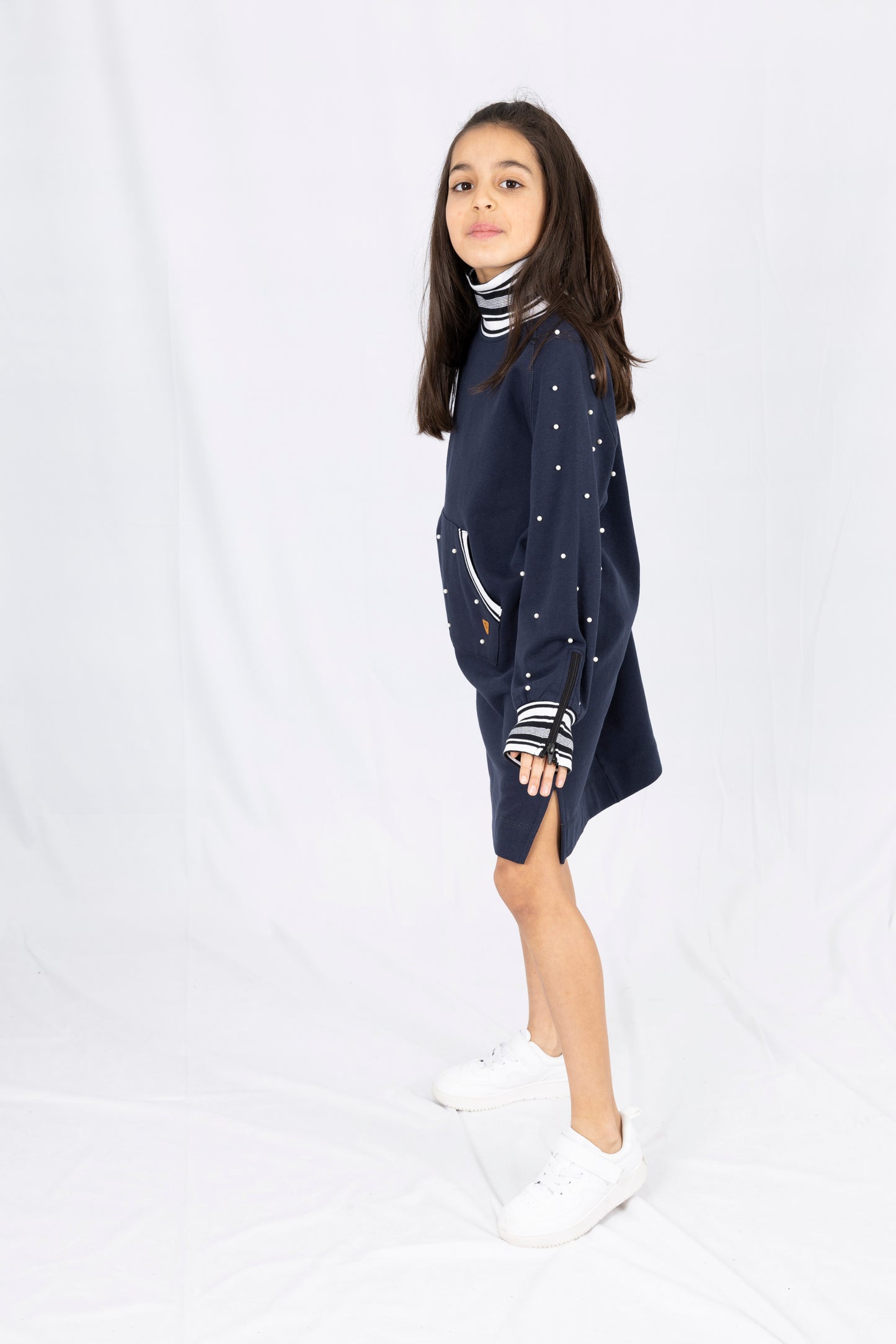 Adaptive Kids Classic Dress: Back Zipper, Front Cargo Pocket, Easy-Undressing Sleeves