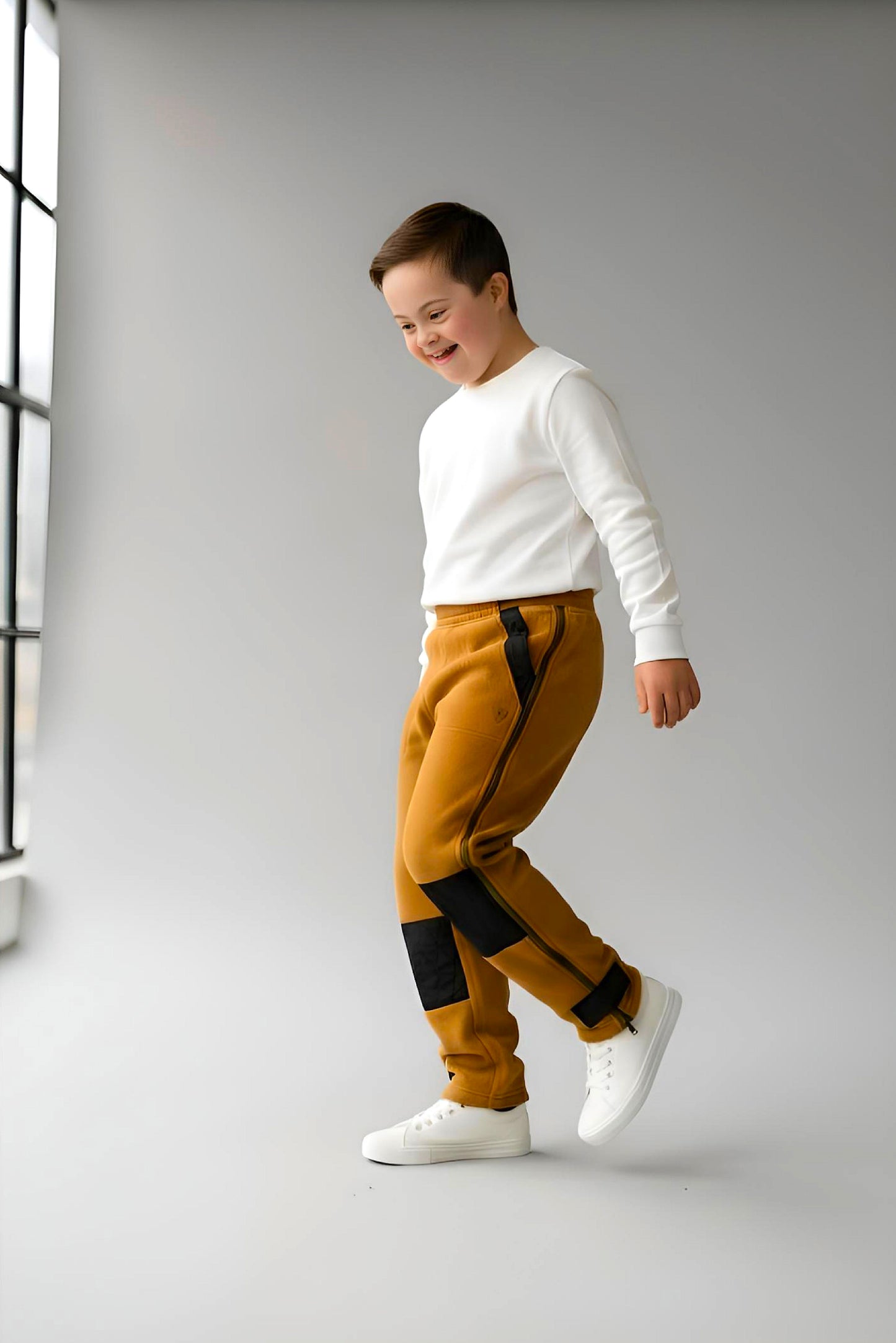 Adaptive Kids Polar Pants, Adjustable Waist, Knee Insert & Full Zipper for Easy Undressing