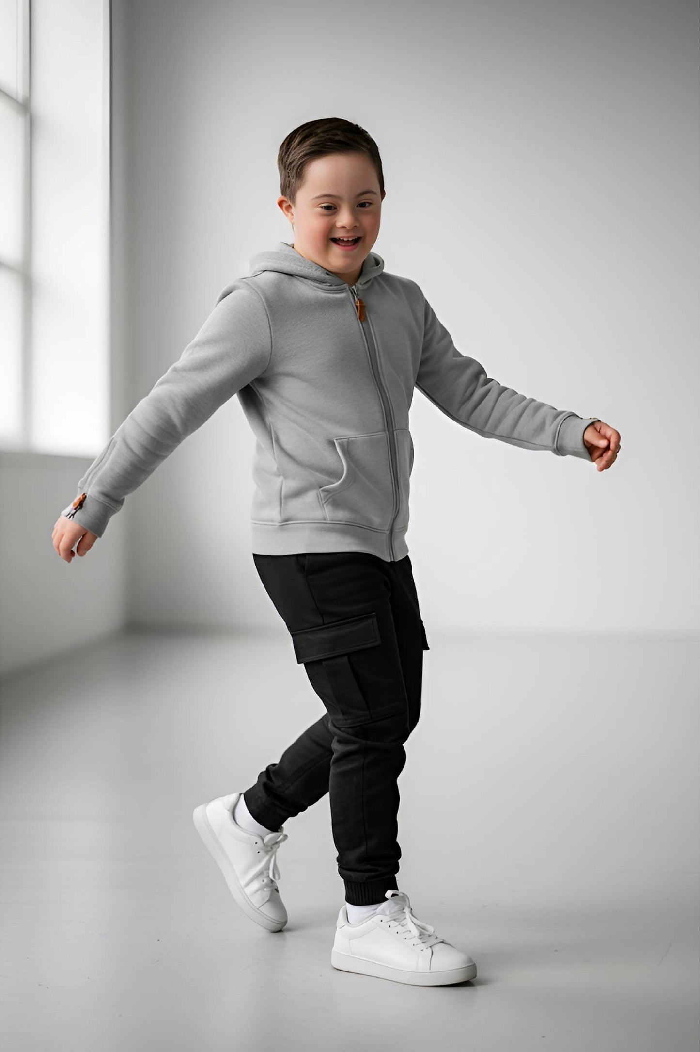 Adaptive Kids Hoodie: Front Magnetic Zipper and Easy-Undressing Sleeves