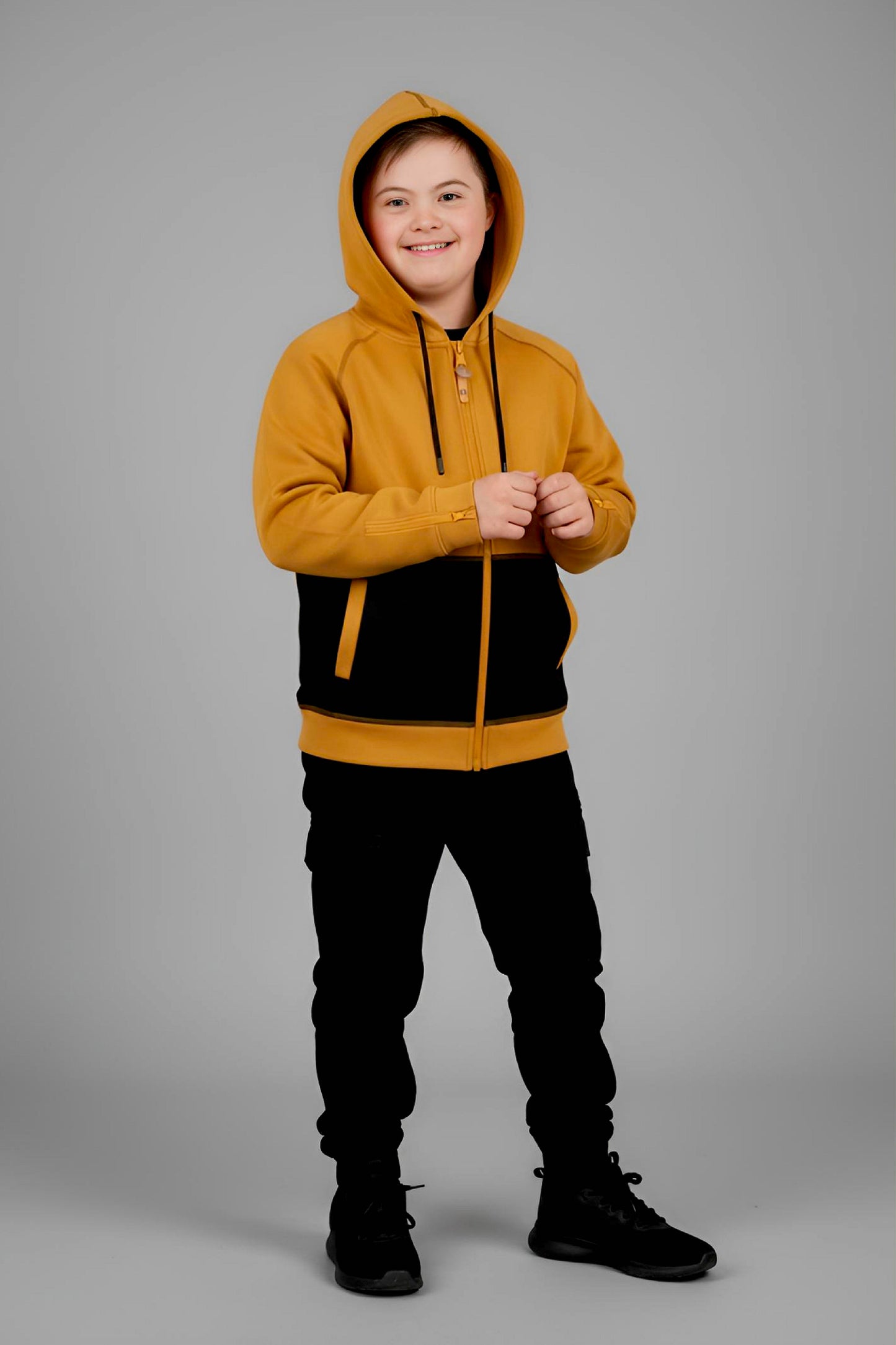 Adaptive Kids Hoodie with Magnetic Zipper & Easy-Undress Sleeves