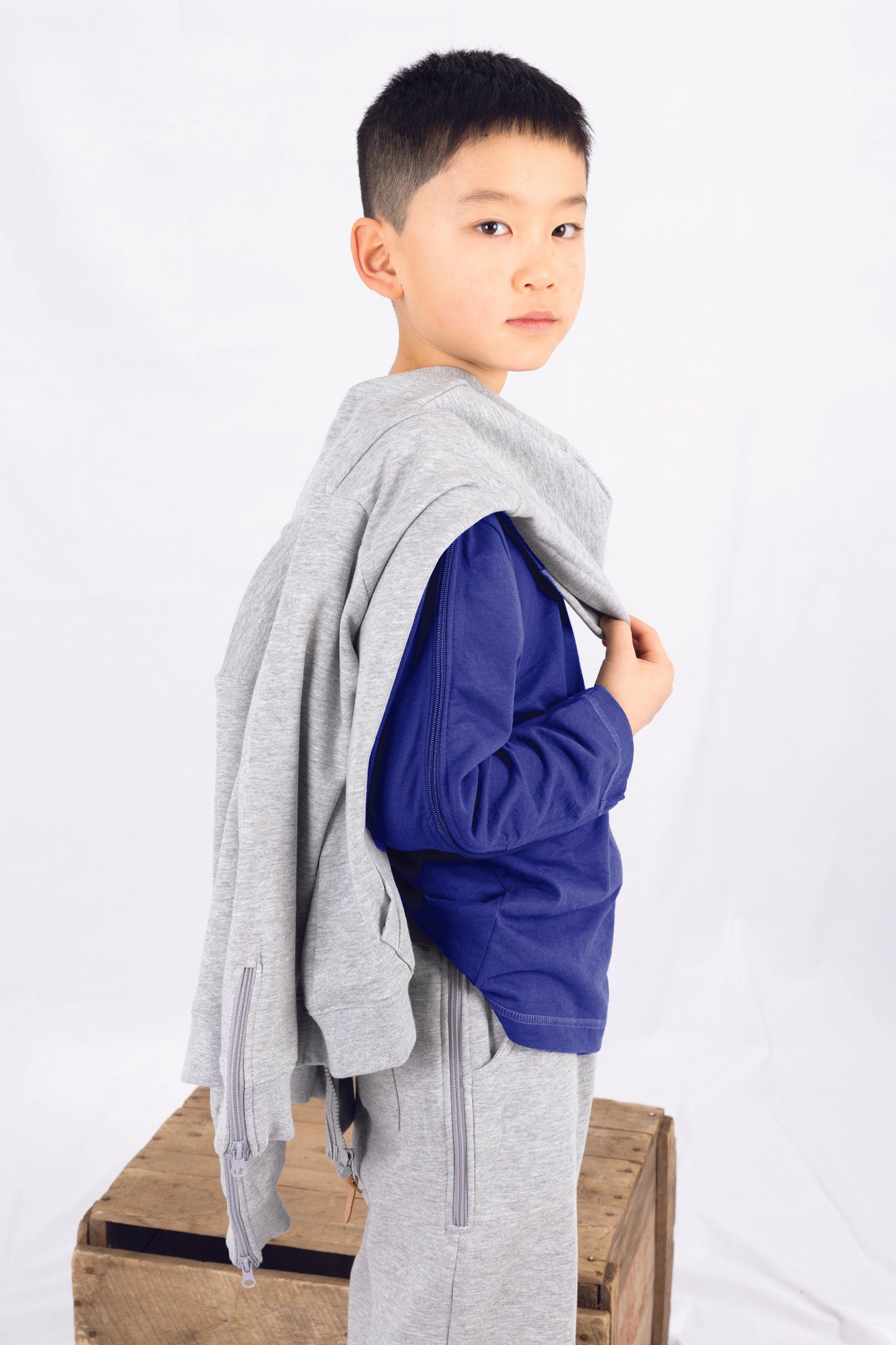 Adaptive Kids Long Sleeve V-Neck Top: Full Shoulder Zipper for Easy Undressing