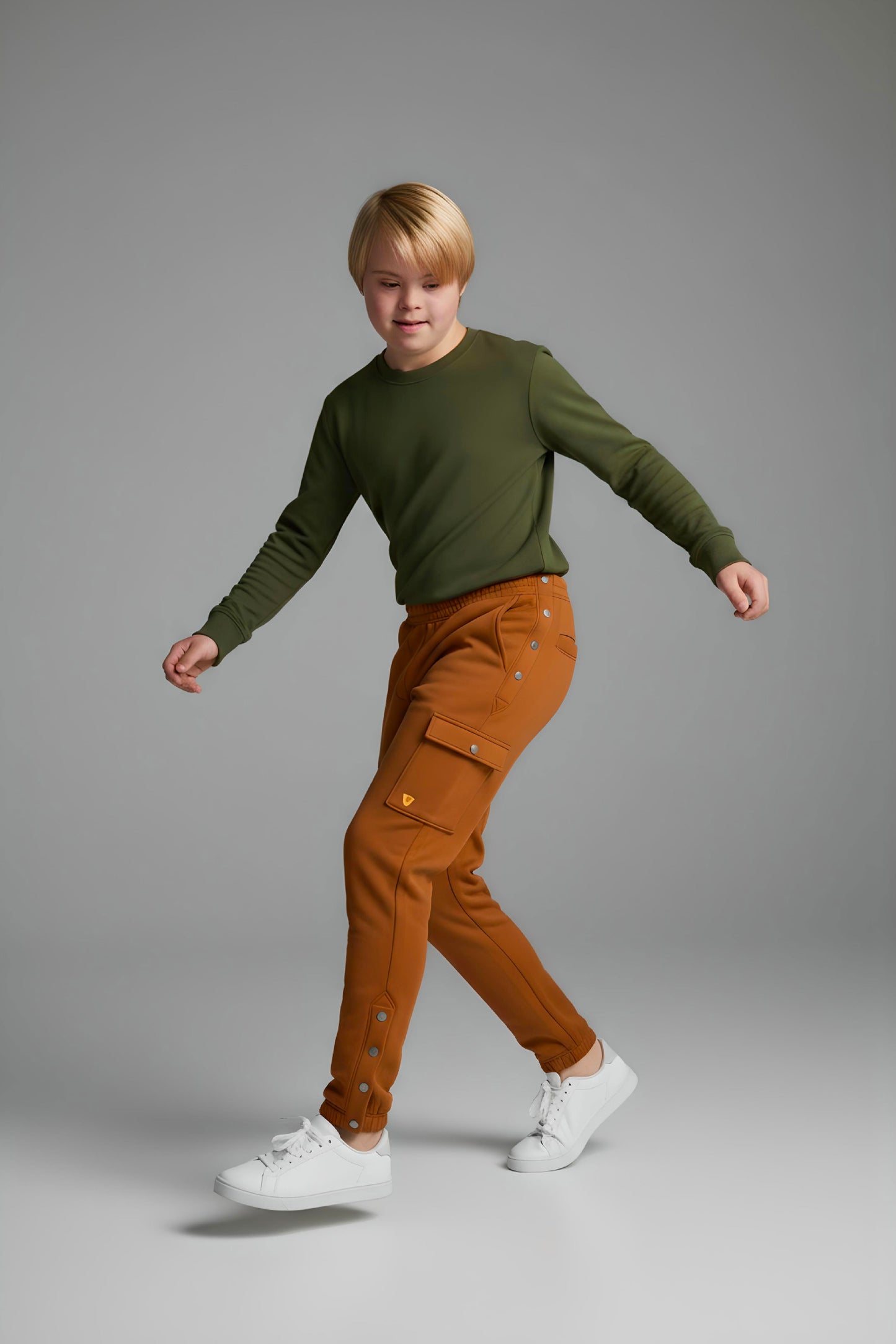 Adaptive Kids Cargo Joggers: Adjustable Elastic Waist & Side Zipper for Easy Undressing