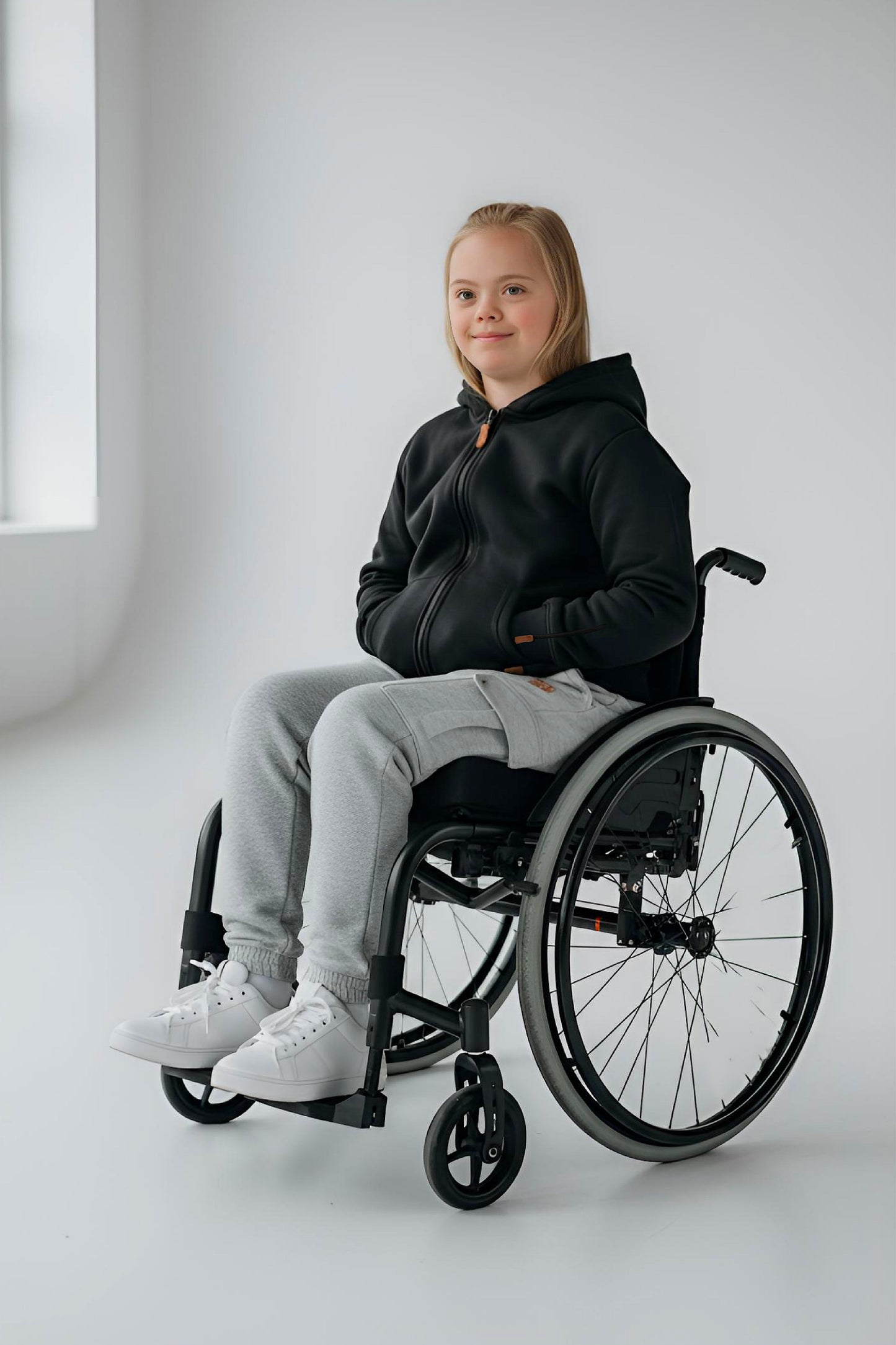 Adaptive Kids Hoodie: Front Magnetic Zipper and Easy-Undressing Sleeves