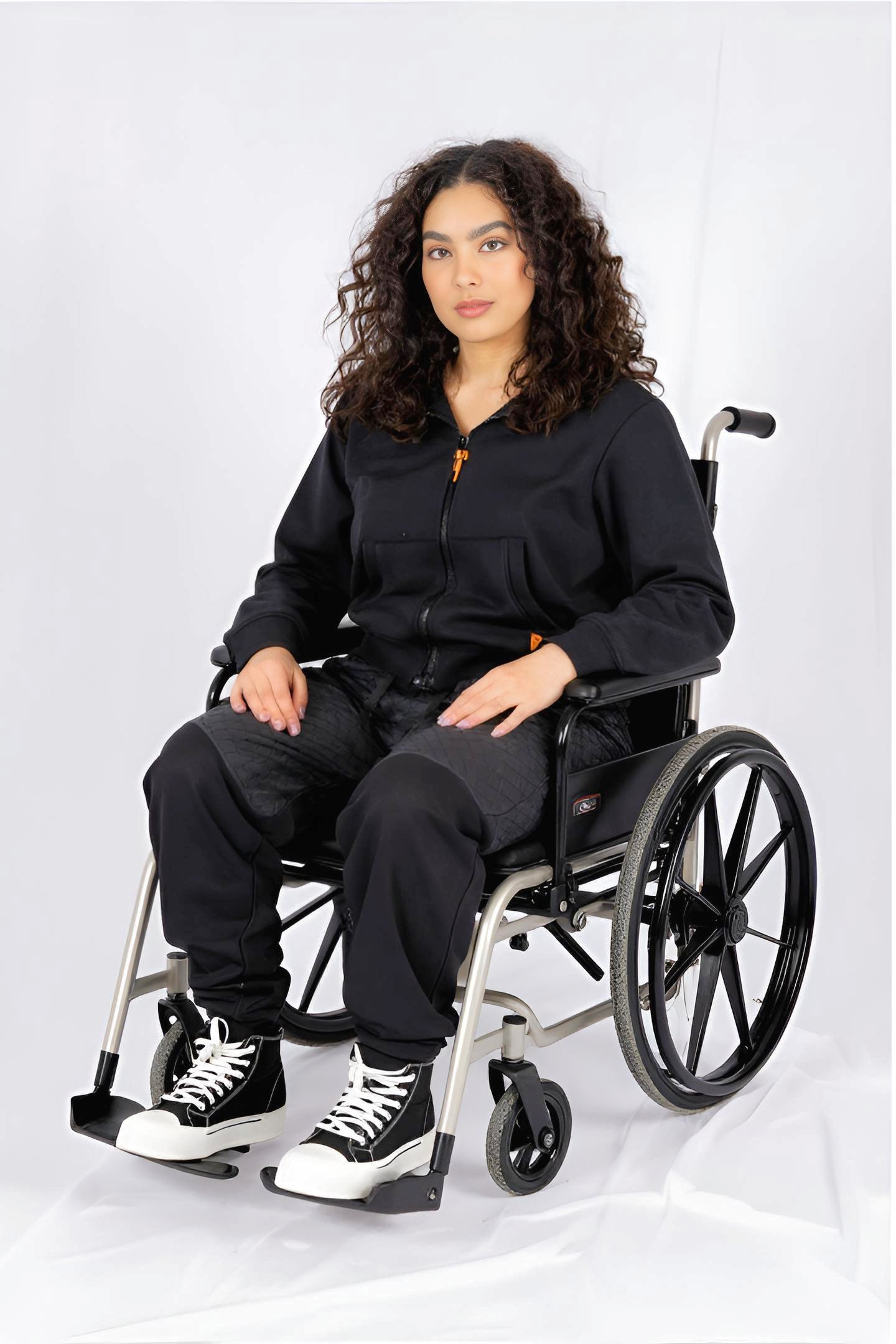 Adaptive Kids Hoodie: Front Magnetic Zipper and Easy-Undressing Sleeves