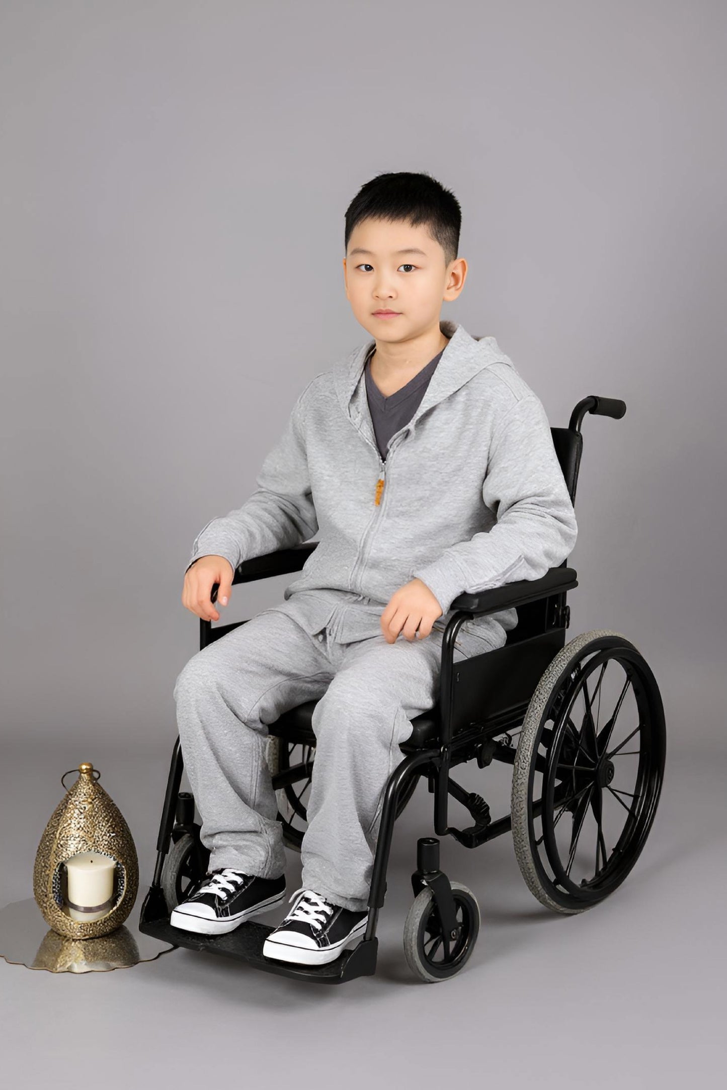 Adaptive Kids Hoodie: Front Magnetic Zipper and Easy-Undressing Sleeves