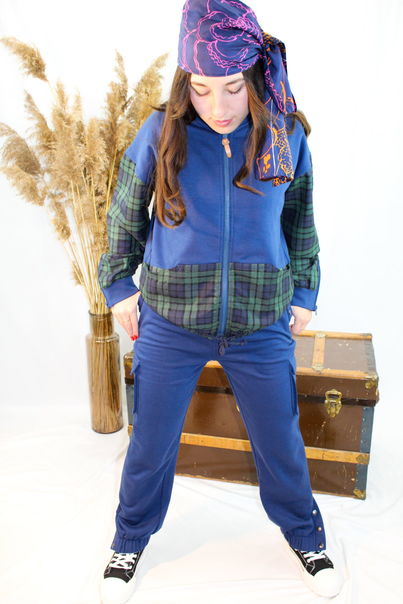 Adaptive Kids Sweatshirt: Magnetic Zipper, Easy-Undressing Sleeves