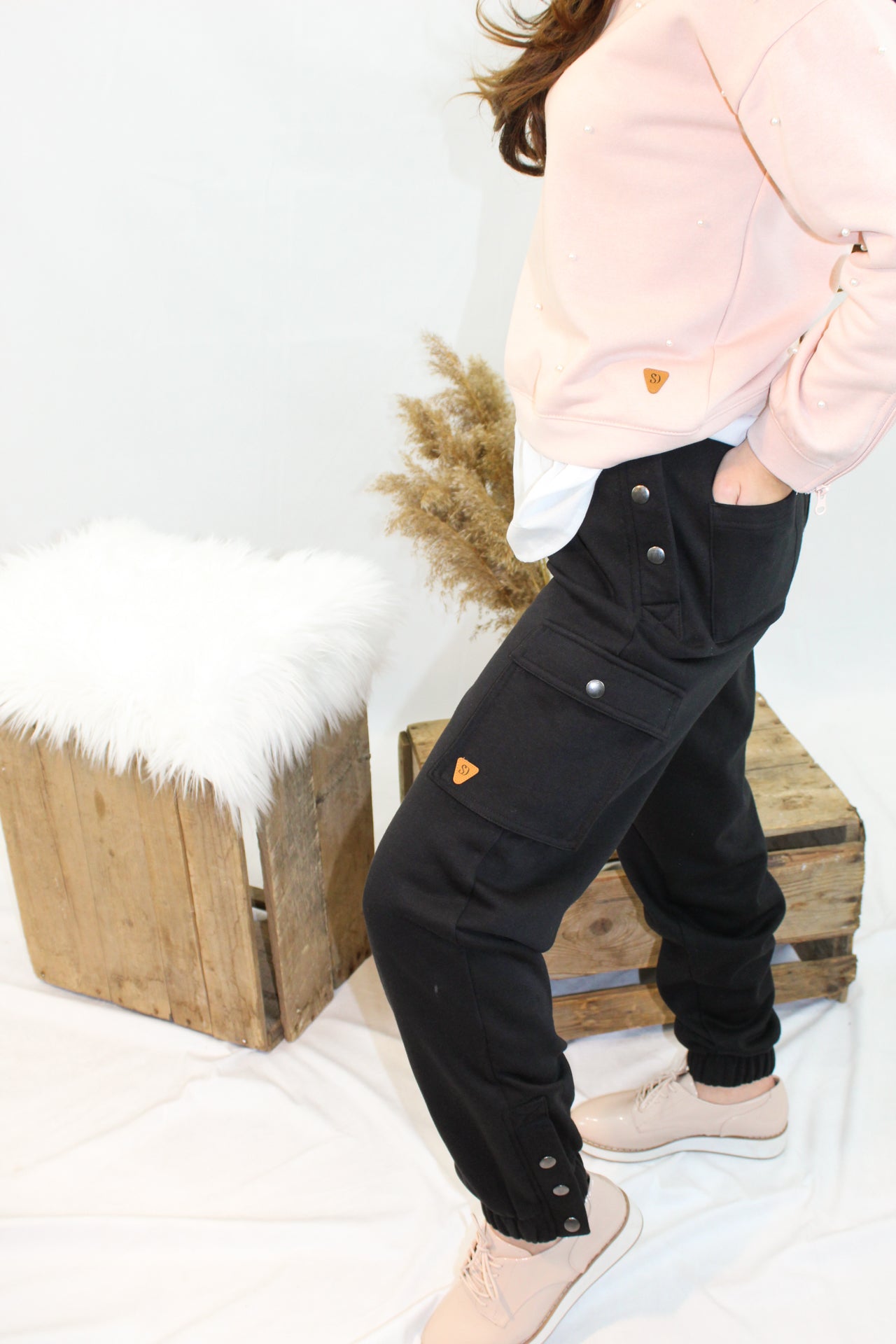 Adaptive Kids Cargo Joggers: Elastic Waist, And Easy-Undressing Side Zipper