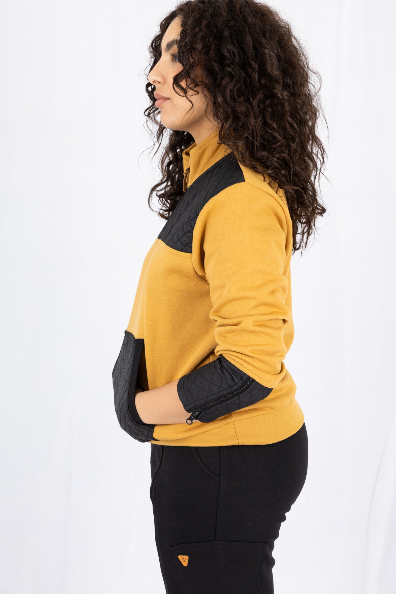 Adaptive Kids Unisex Sweatshirt: Front Zipper and Easy-Undressing Sleeves