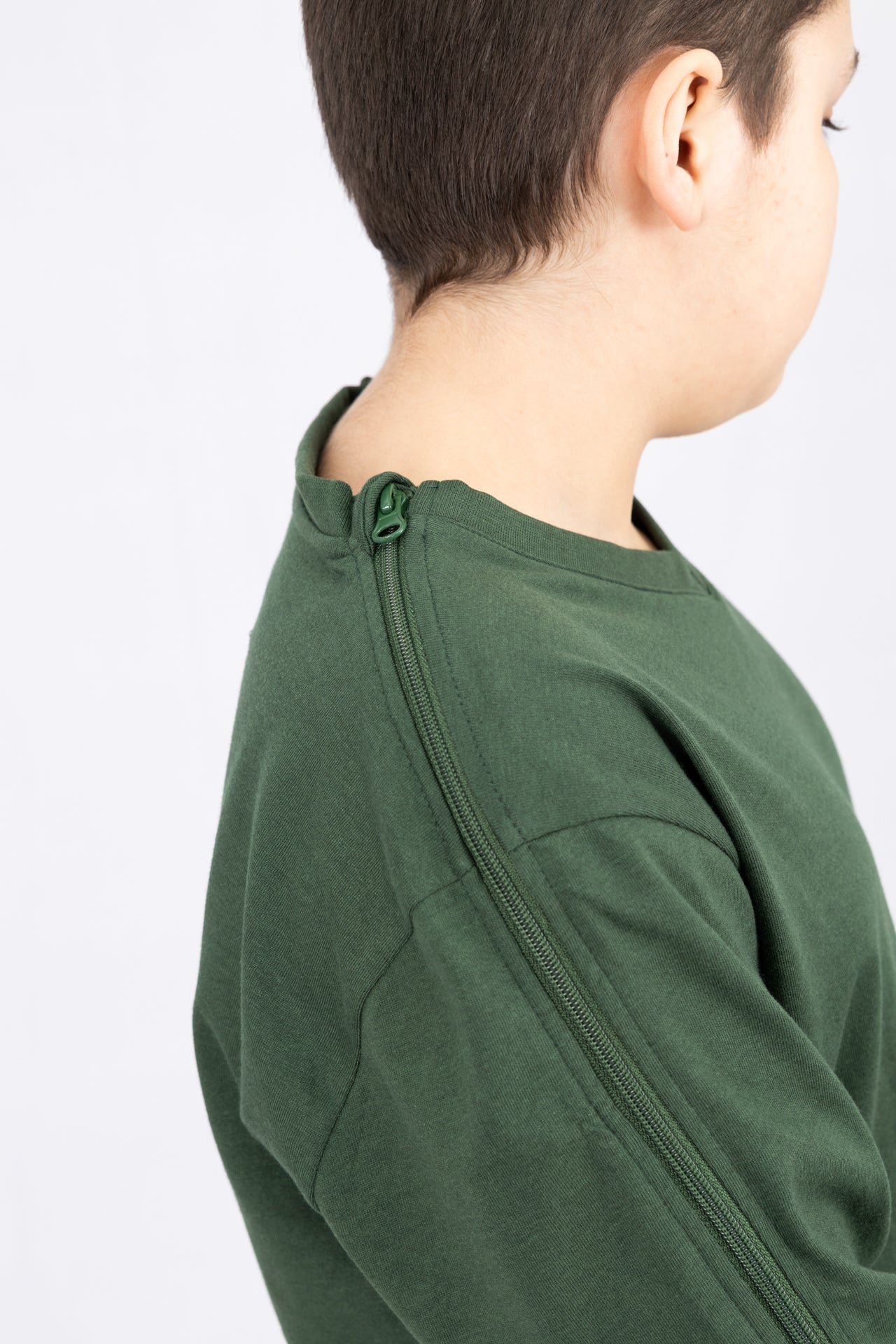 Adaptive Kids Long Sleeve V-Neck Top: Full Shoulder Zipper for Easy Undressing