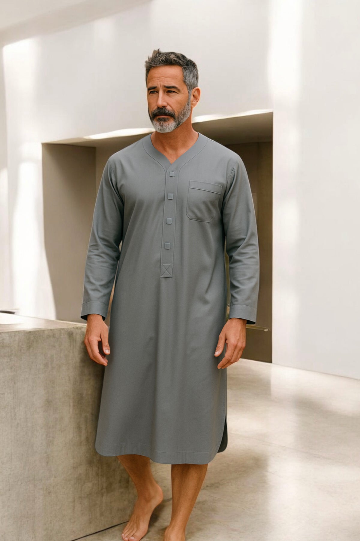 Men's Adaptive Pyjama Robe: Sophistication and Comfort for Medical Needs