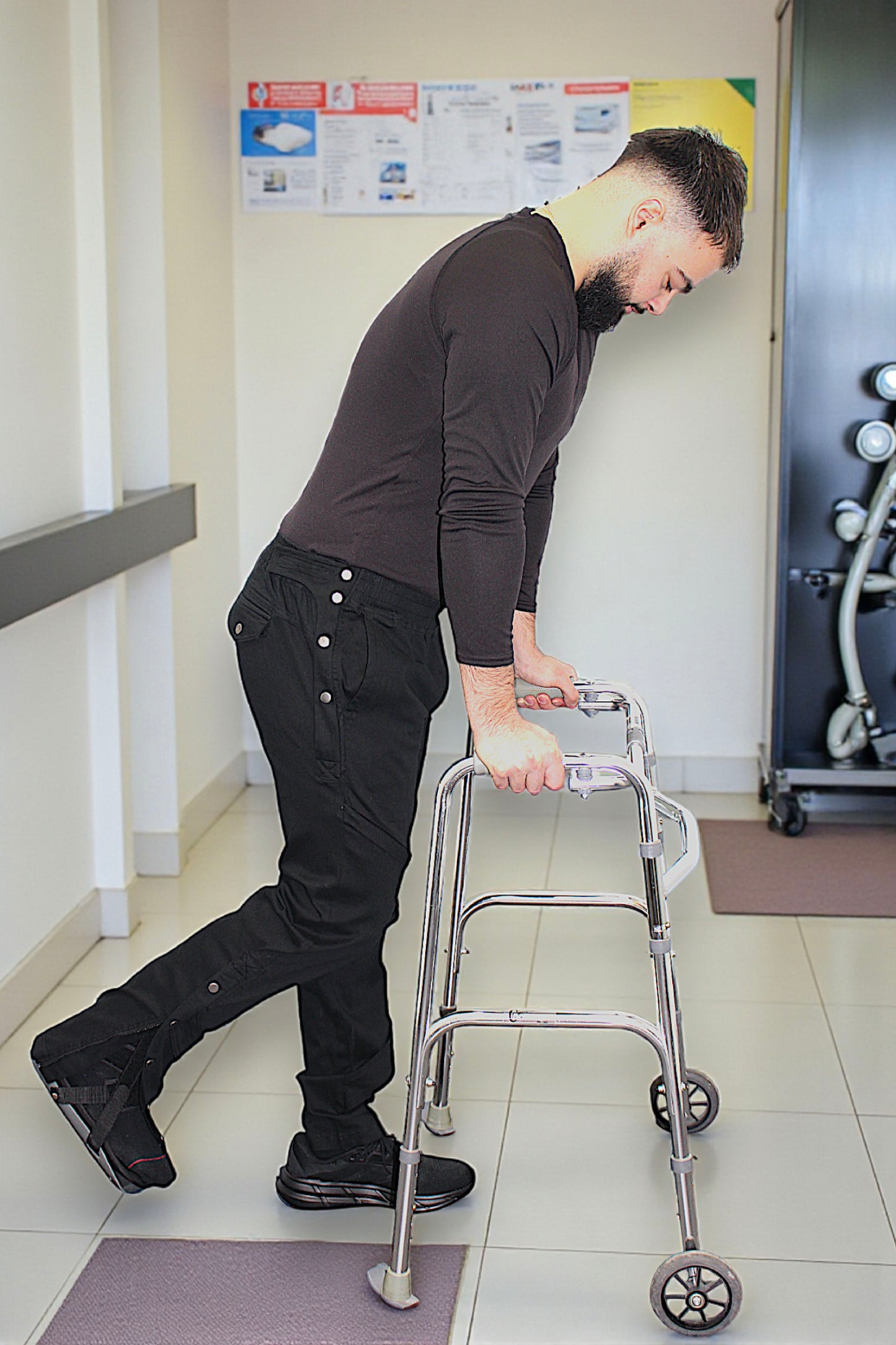 Men's Adaptive Clothing Pant - High-Quality Soft Fabric and Full Waistband Elastic - Side Seam with a Zipper Allows Easy Undressing