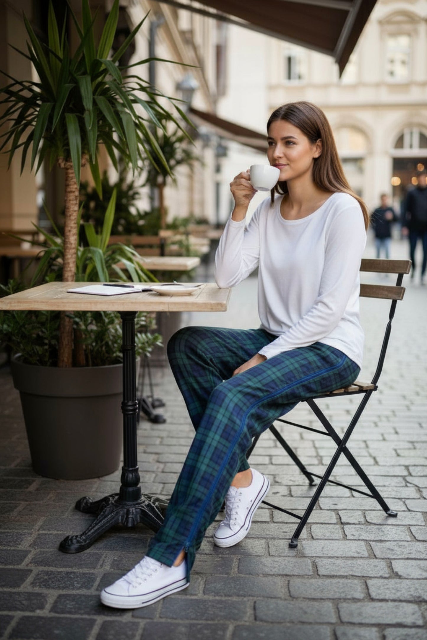 Adaptive Kids Stretch Pants: Elastic Waistband, Full Side Zipper for Easy Undressing