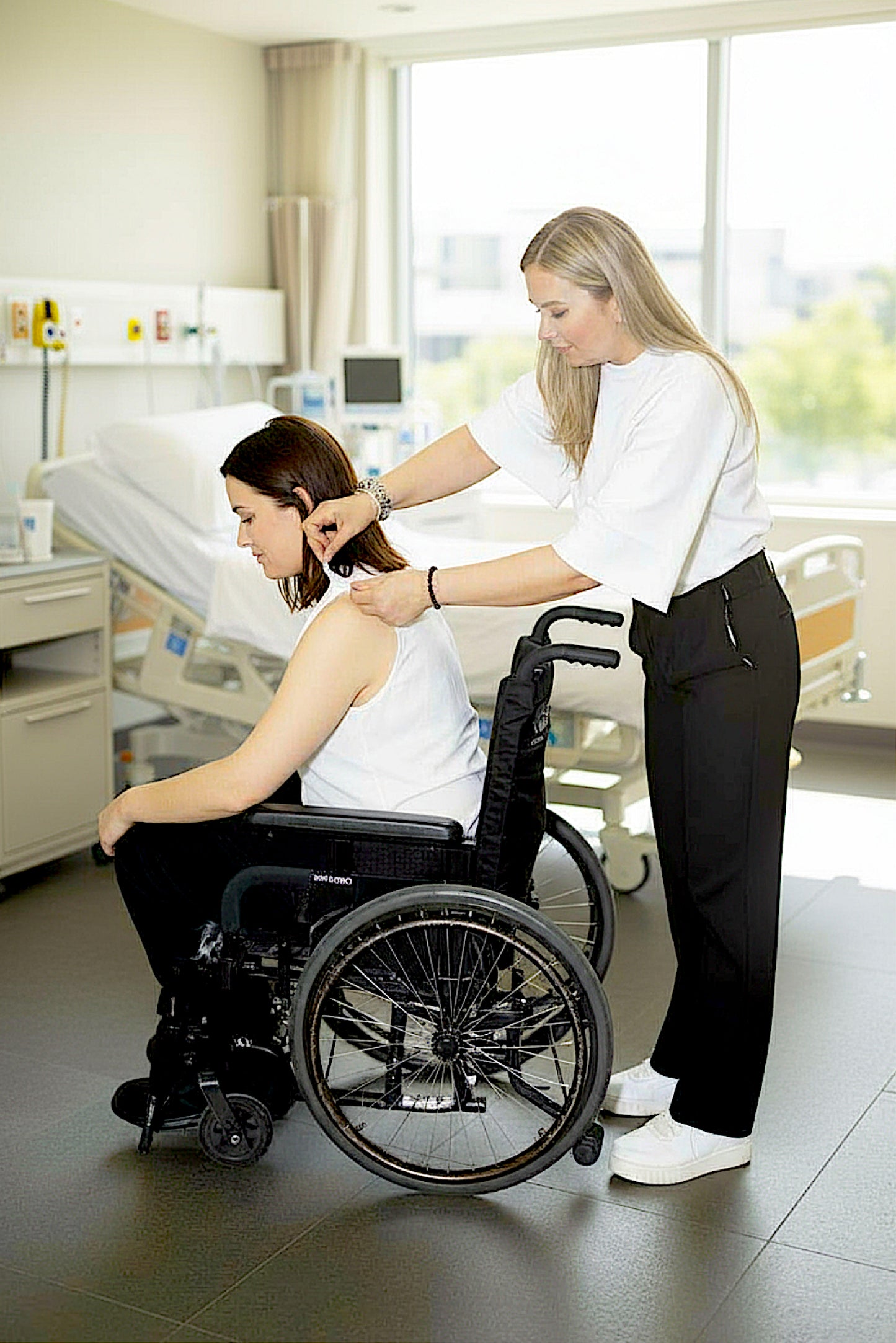 Women's Adaptive Clothing: Versatile Comfort Tank Tops, with Functional Back Flip-Flap, For Easy Undressing