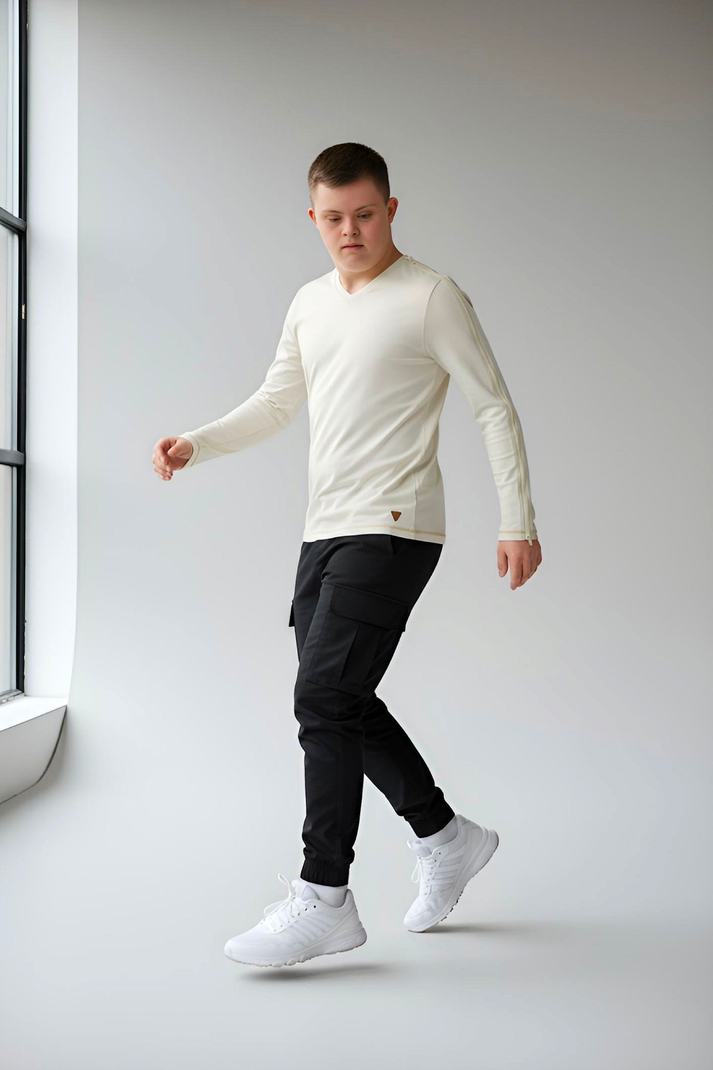 Adaptive Kids Long Sleeve V-Neck Top: Full Shoulder Zipper for Easy Undressing