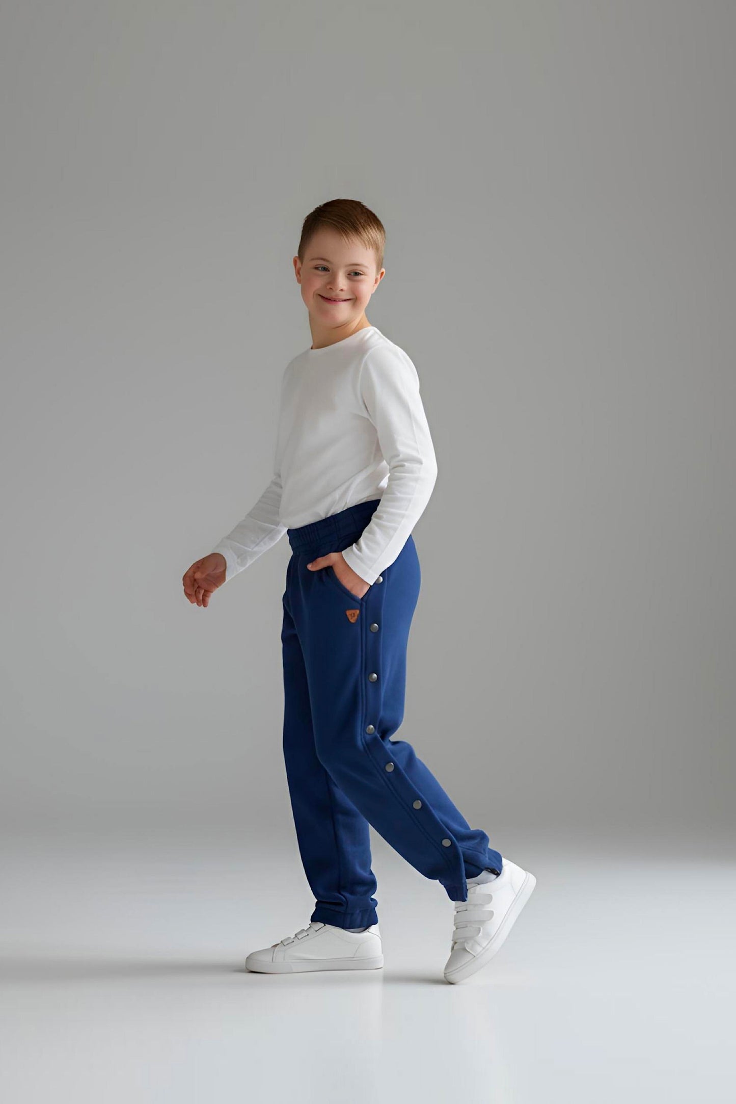 Adaptive Kids Jogger Sweatpants, Adjustable Elastic waist, Full Side Zipper for Easy Undressing