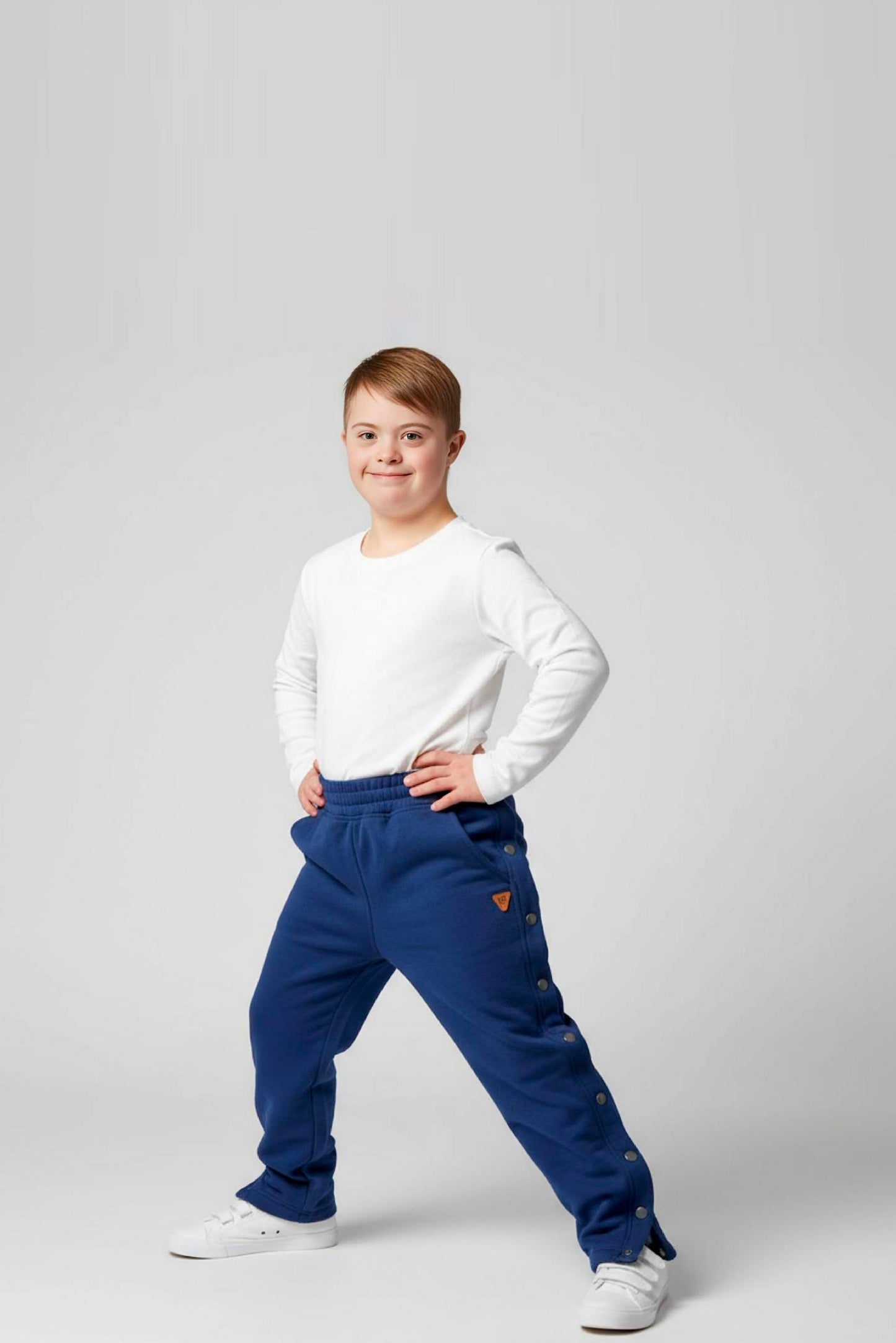 Adaptive Kids Jogger Sweatpants, Adjustable Elastic waist, Full Side Zipper for Easy Undressing