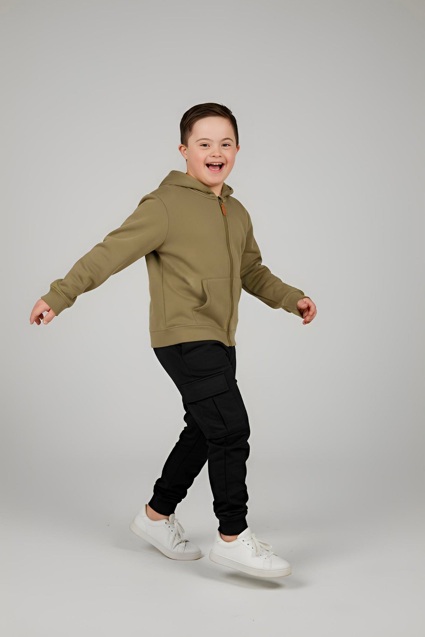 Adaptive Kids Hoodie: Front Magnetic Zipper and Easy-Undressing Sleeves