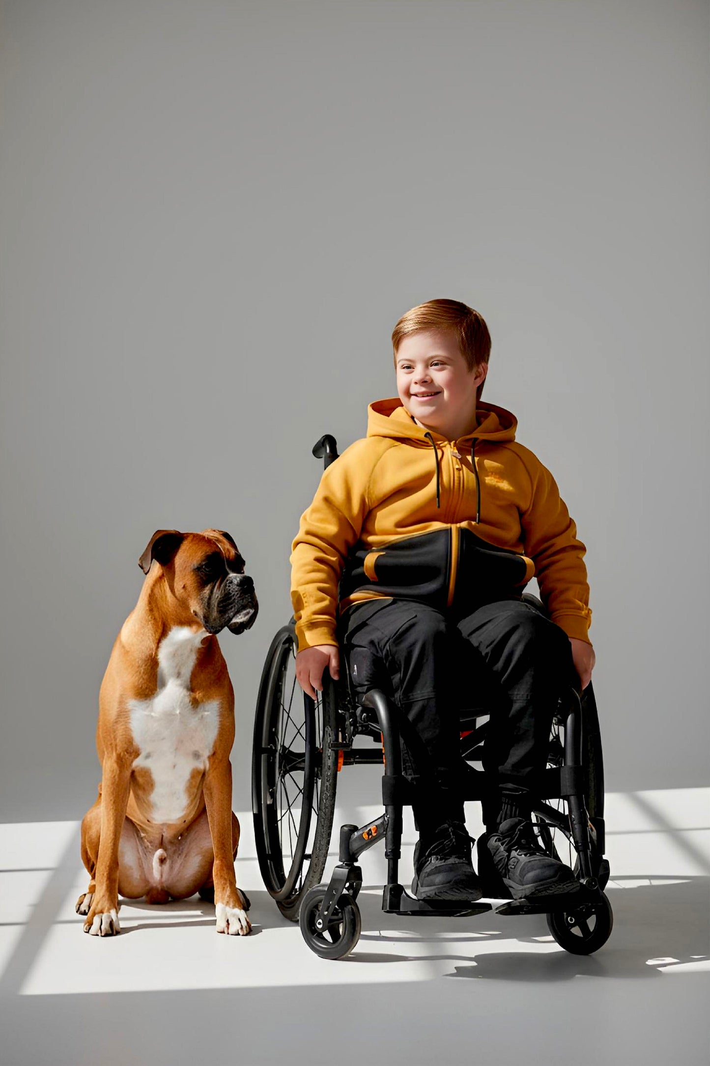 Adaptive Kids Hoodie with Magnetic Zipper & Easy-Undress Sleeves