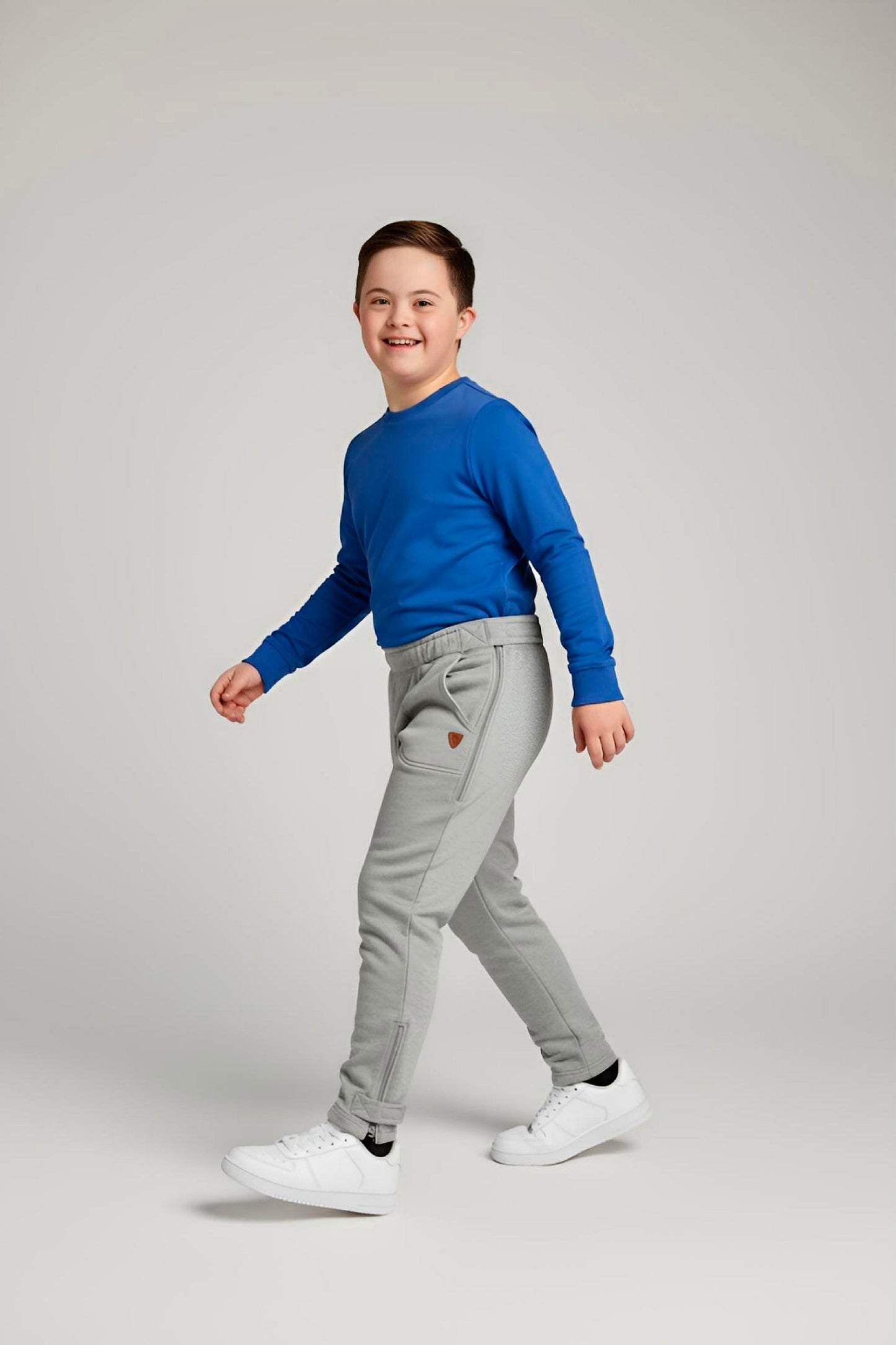 Adaptive Kids Sweatpants: Adjustable Elastic Waist, Zippered Sides for Easy Undressing