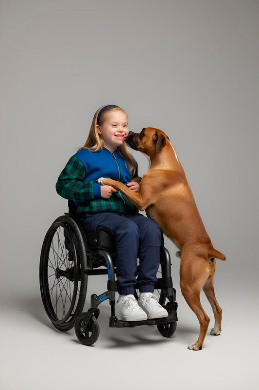 Adaptive Kids Sweatshirt: Magnetic Zipper, Easy-Undressing Sleeves