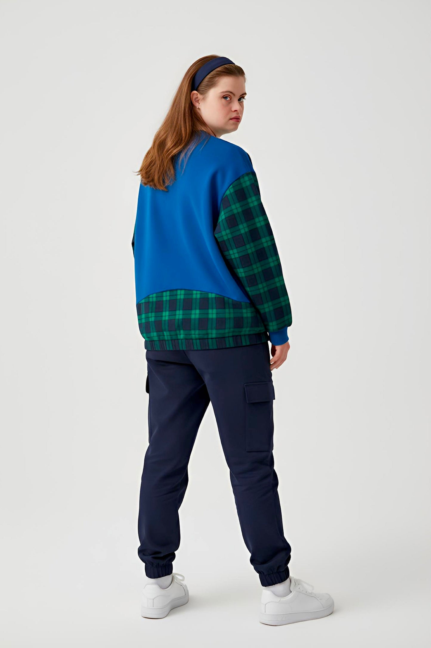 Adaptive Kids Sweatshirt: Magnetic Zipper, Easy-Undressing Sleeves