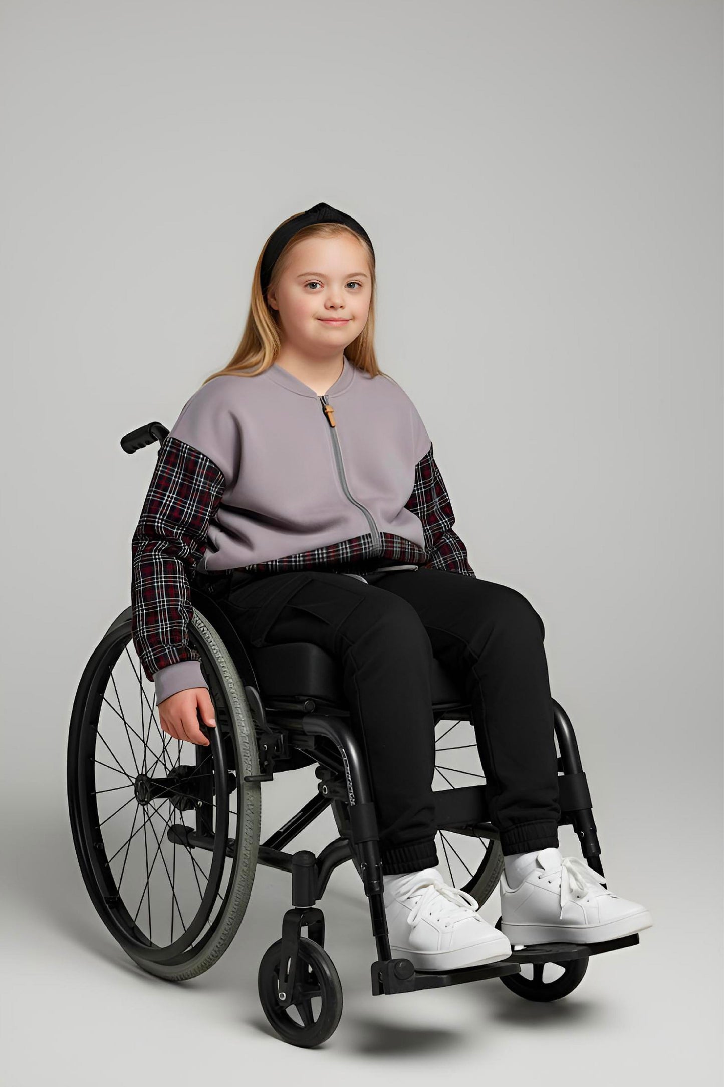 Adaptive Kids Sweatshirt: Magnetic Zipper, Easy-Undressing Sleeves