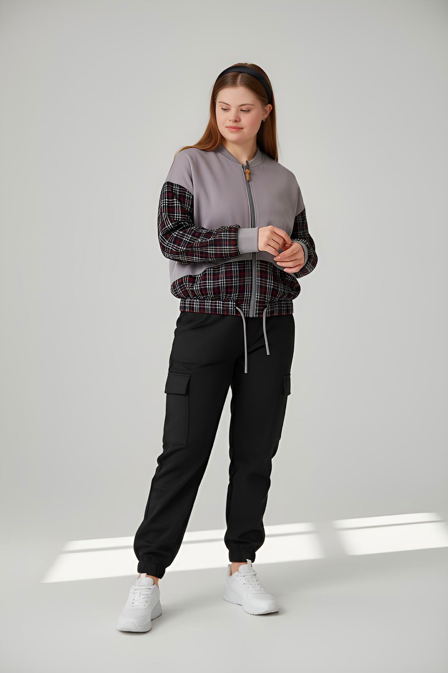 Adaptive Kids Sweatshirt: Magnetic Zipper, Easy-Undressing Sleeves