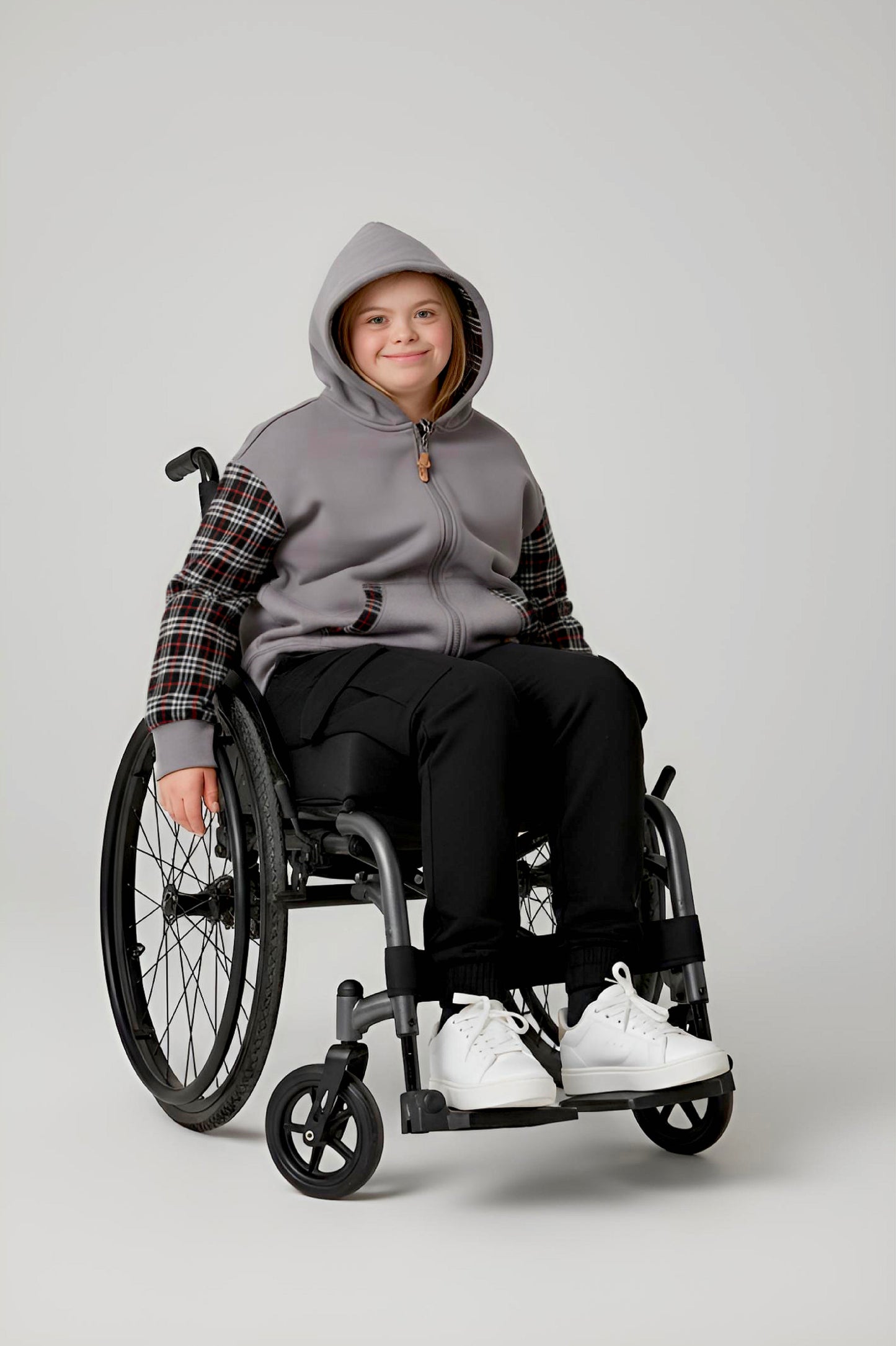 Adaptive Kids Hoodie with Cargo Pocket & Magnetic Zipper for Easy Undressing