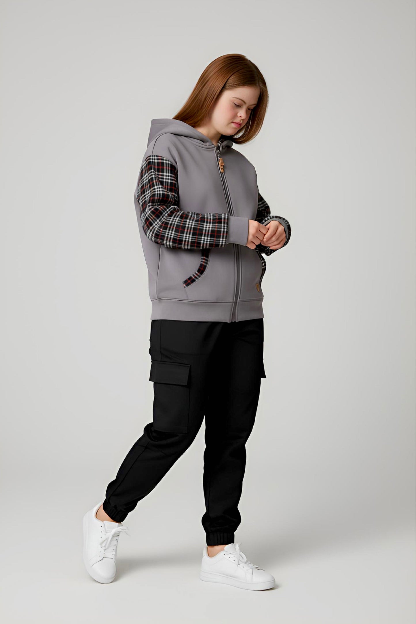 Adaptive Kids Hoodie with Cargo Pocket & Magnetic Zipper for Easy Undressing