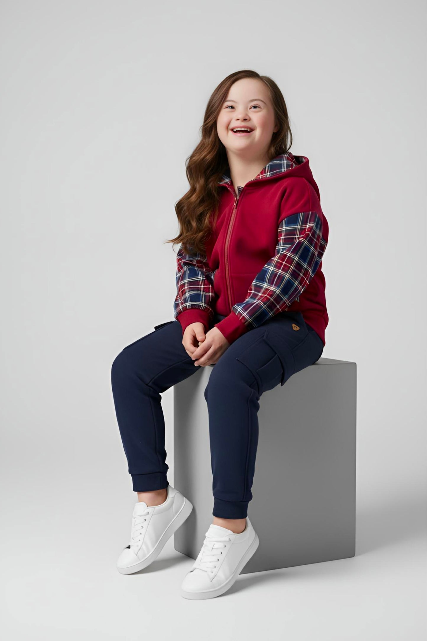 Adaptive Kids Hoodie with Cargo Pocket & Magnetic Zipper for Easy Undressing