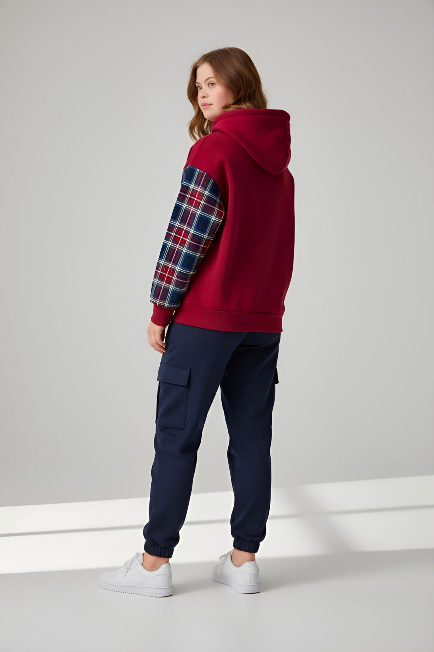 Adaptive Kids Hoodie with Cargo Pocket & Magnetic Zipper for Easy Undressing