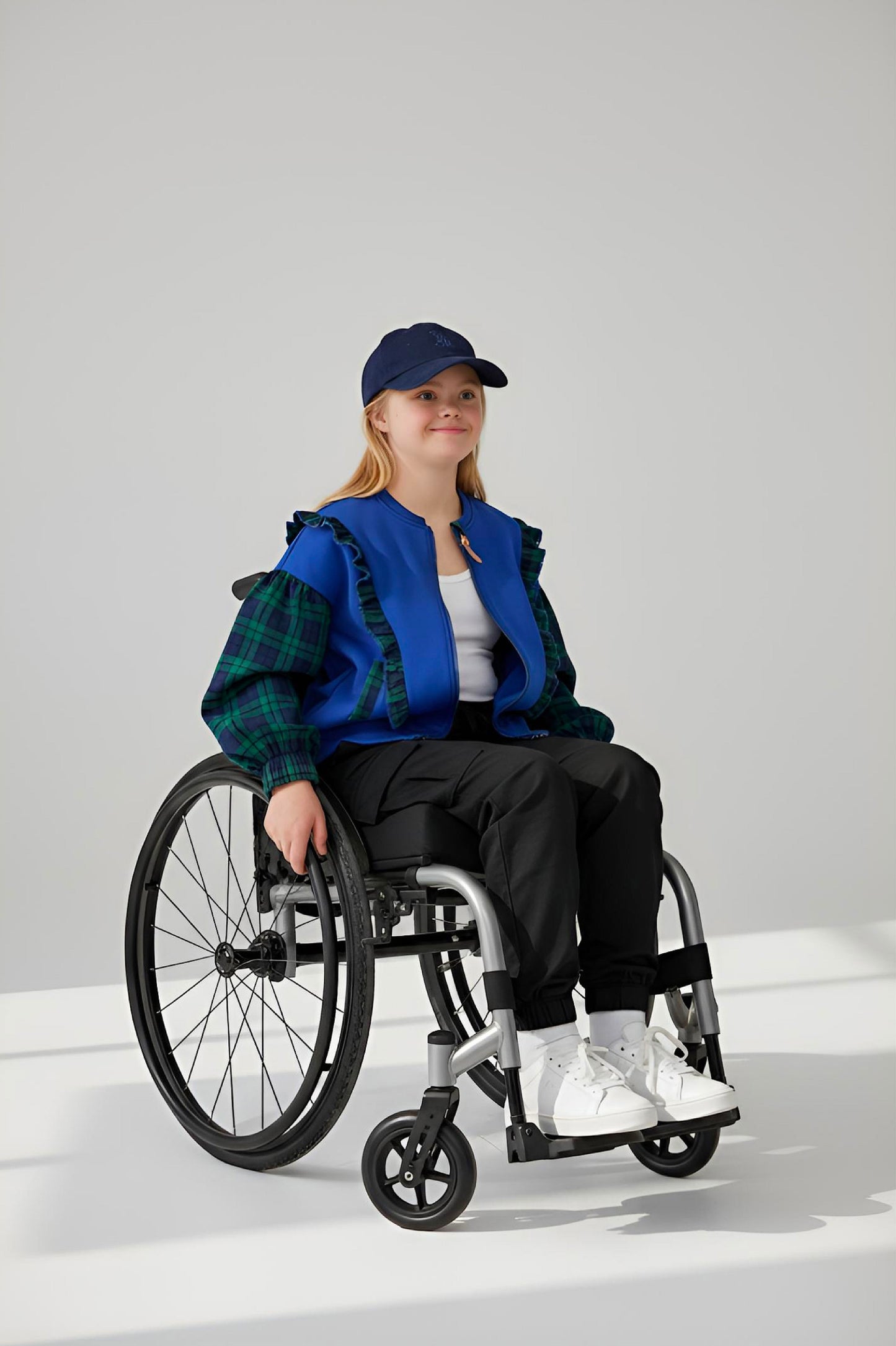 Adaptive Kids Sweatshirt, with Pockets, Magnetic Zipper & Easy-Undressing Sleeves