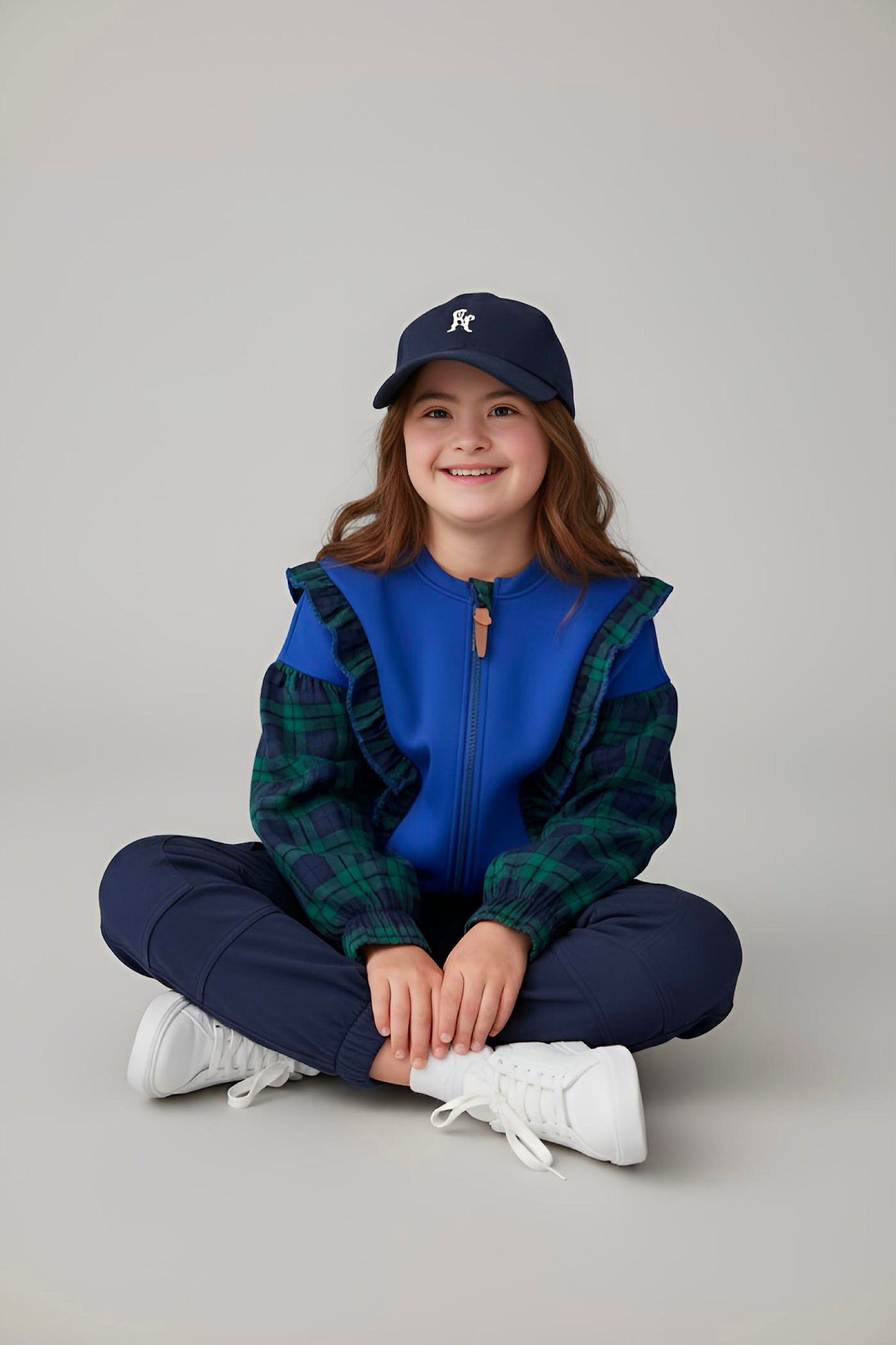 Adaptive Kids Sweatshirt, with Pockets, Magnetic Zipper & Easy-Undressing Sleeves