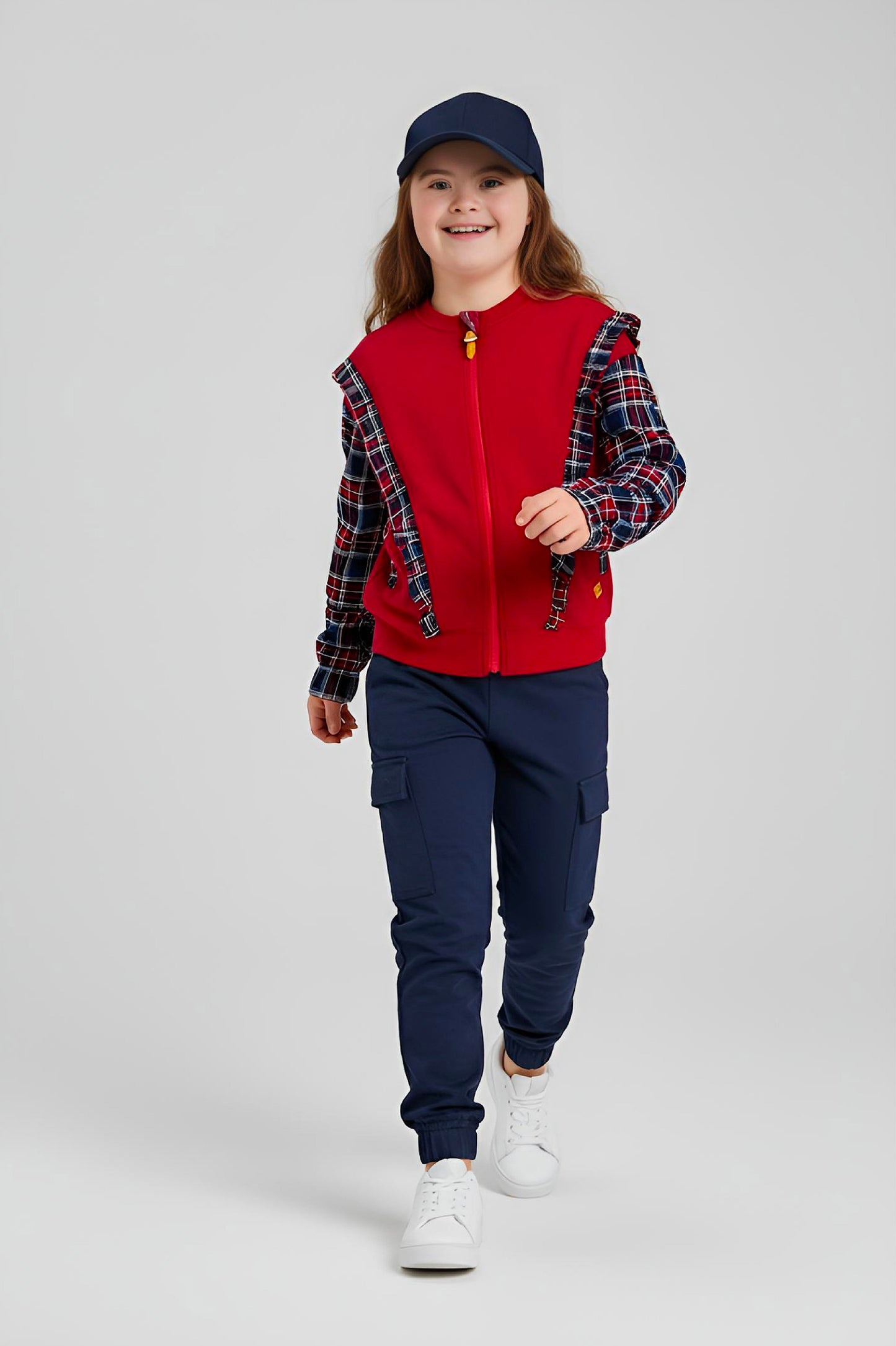 Adaptive Kids Sweatshirt, with Pockets, Magnetic Zipper & Easy-Undressing Sleeves