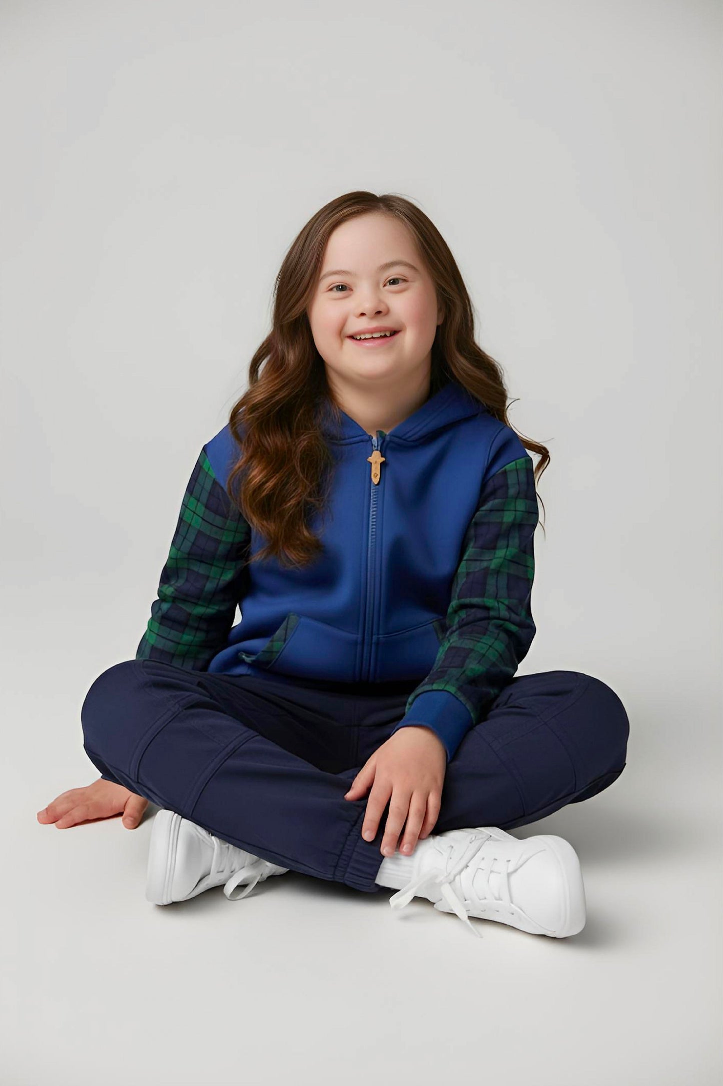 Adaptive Kids Hoodie with Cargo Pocket & Magnetic Zipper for Easy Undressing