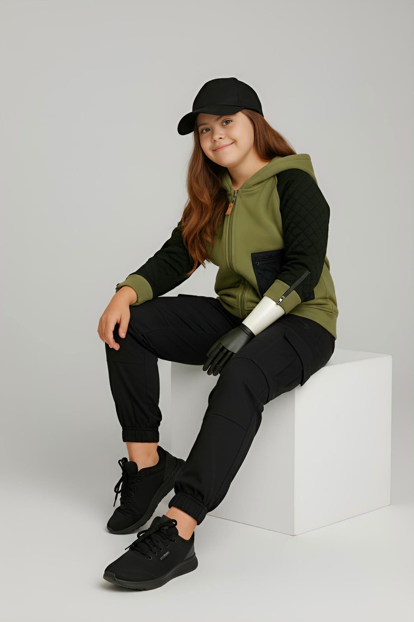 Adaptive Kids Hoodie, With Magnetic Zipper For Easy-Undressing, Fashion Sleeve & Pocket