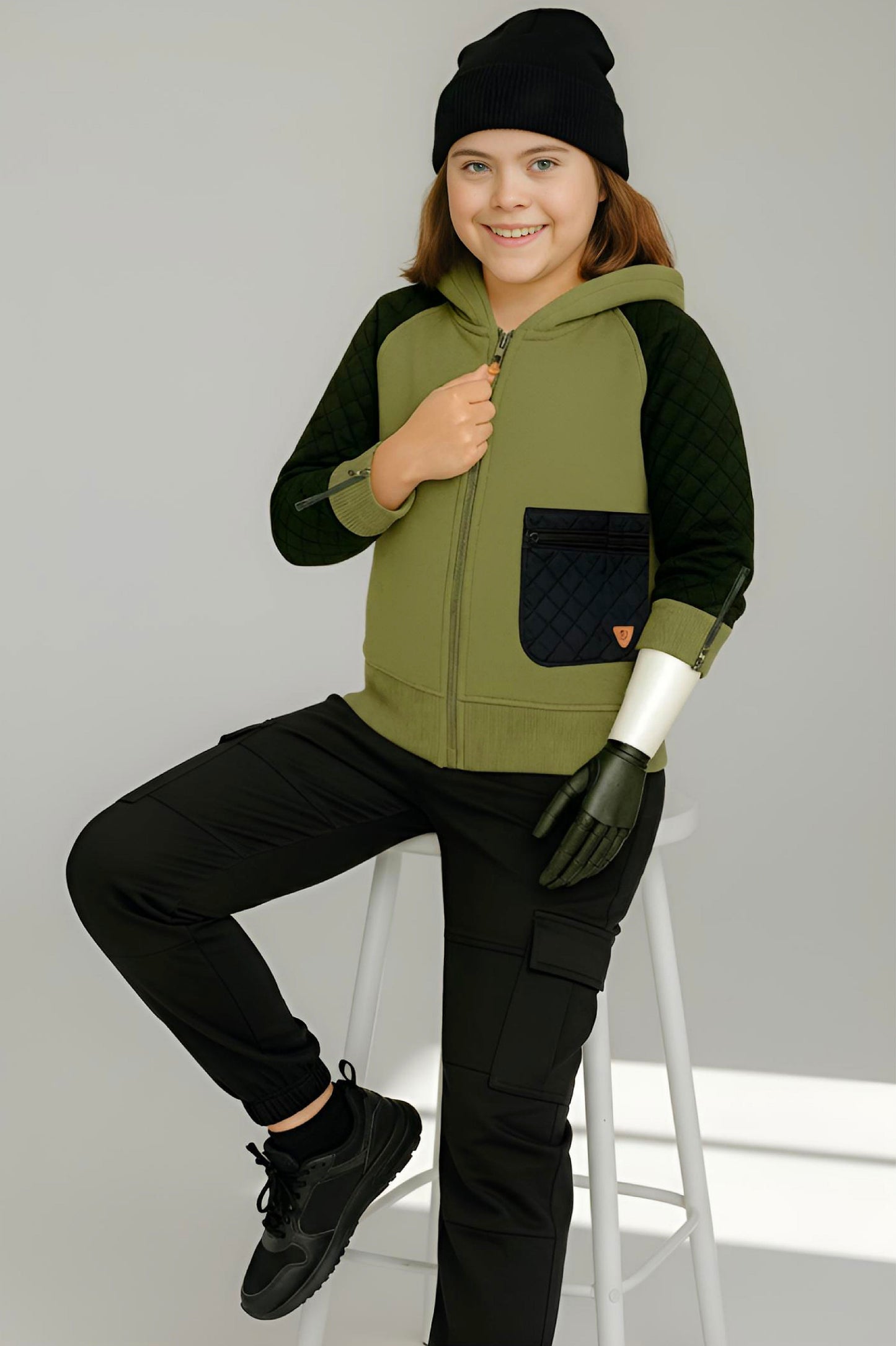 Adaptive Kids Hoodie, With Magnetic Zipper For Easy-Undressing, Fashion Sleeve & Pocket
