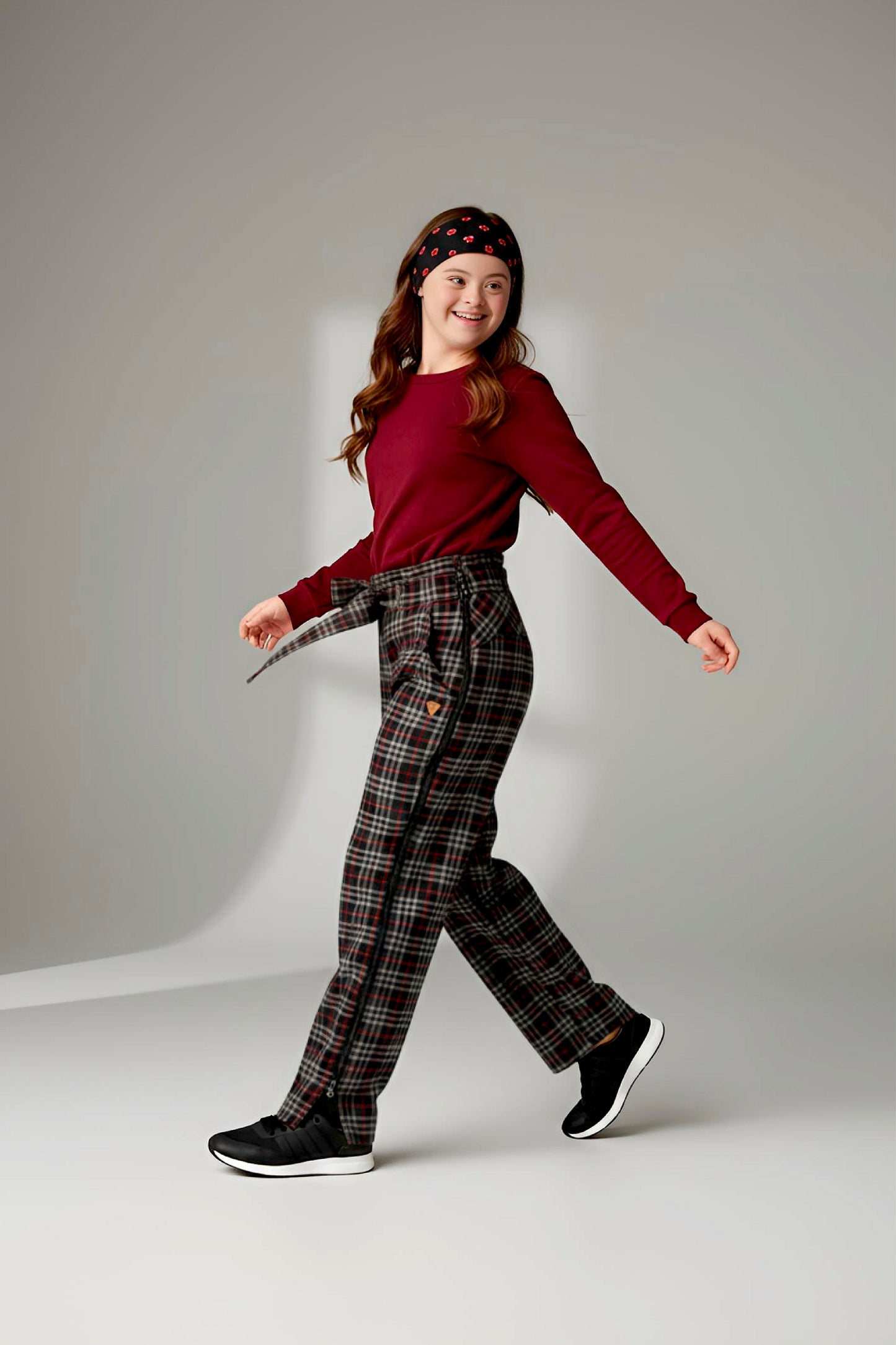 Adaptive Kids Stretch Pants: Elastic Waistband, Full Side Zipper for Easy Undressing