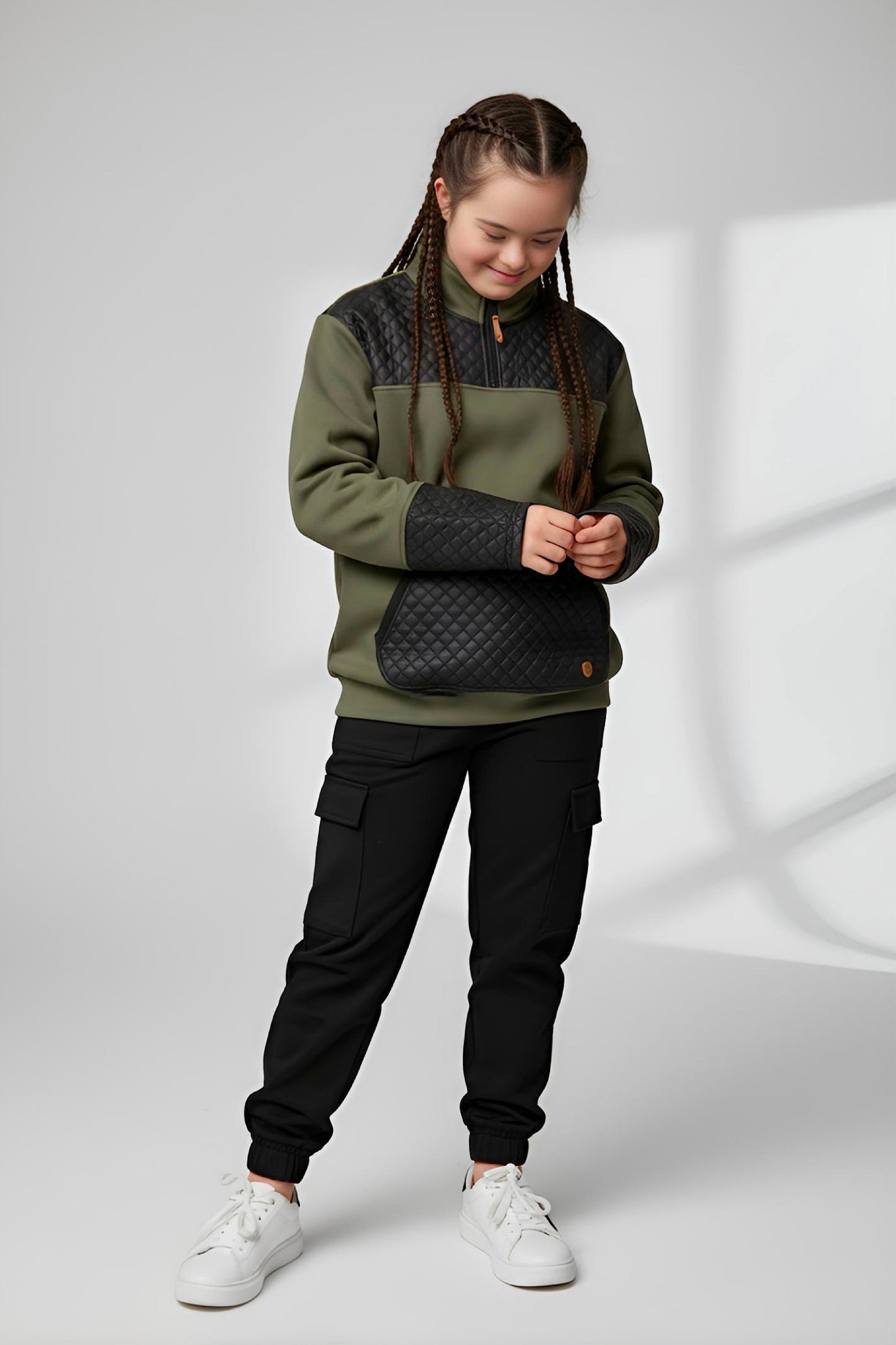 Adaptive Kids Unisex Sweatshirt: Front Zipper and Easy-Undressing Sleeves
