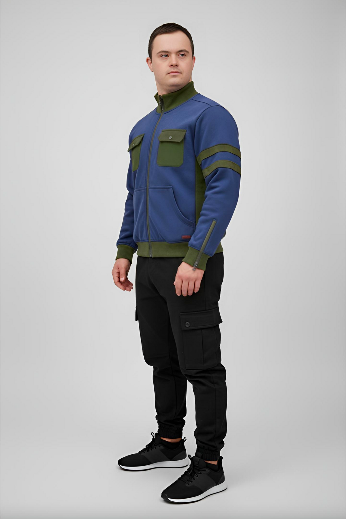 Men’s Adaptive Clothing Sweatshirt Magnetic Zipper Jacket, Collar & Cargo Pocket, Inside Chest Pocket Ring for Passing a Medical Tube