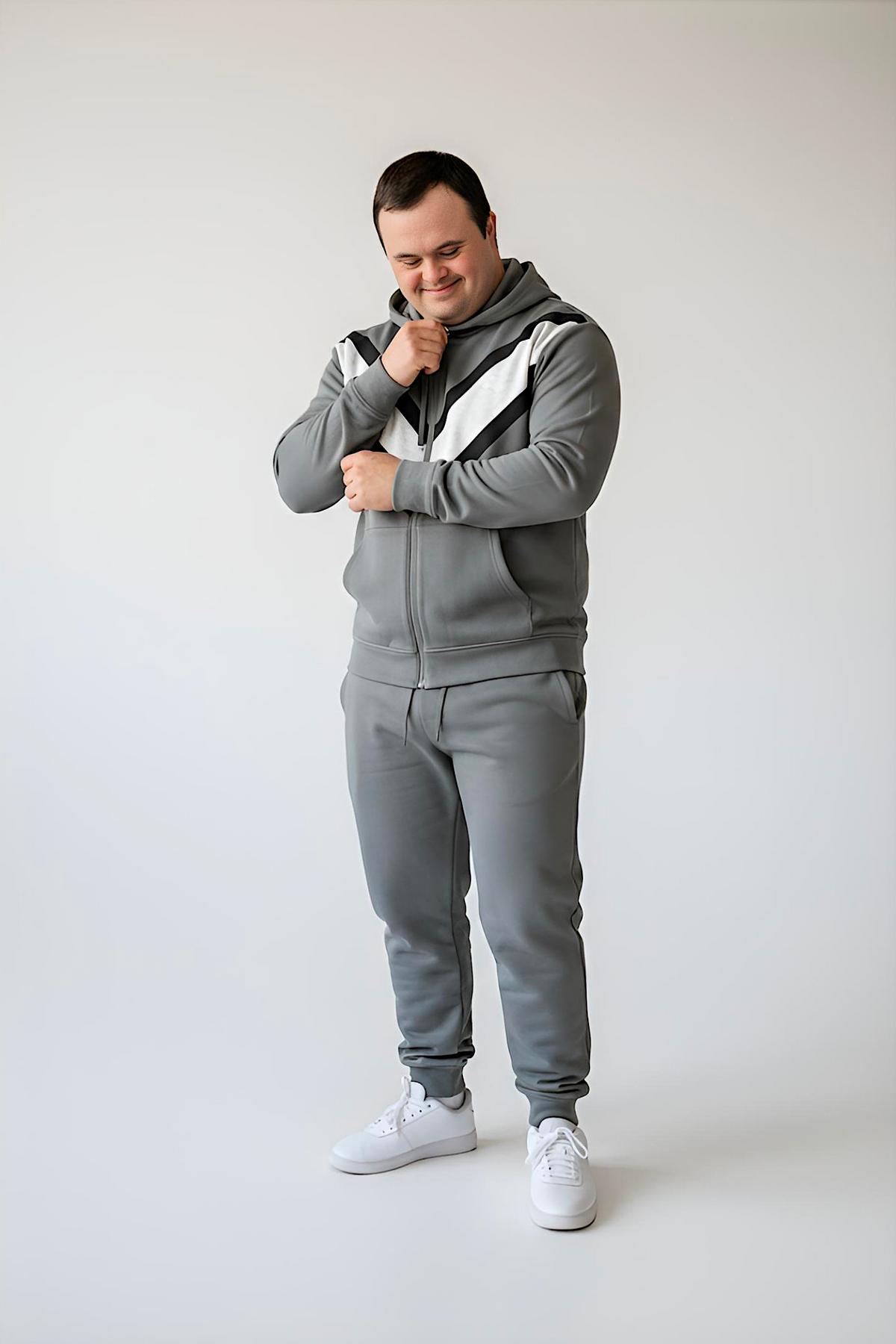 Men’s Adaptive Clothing Sweatshirt Hoodie Jacket, Magnetic Zipper, a Long Sleeve with Zipper for Easy Undressing, and Cargo Pocket