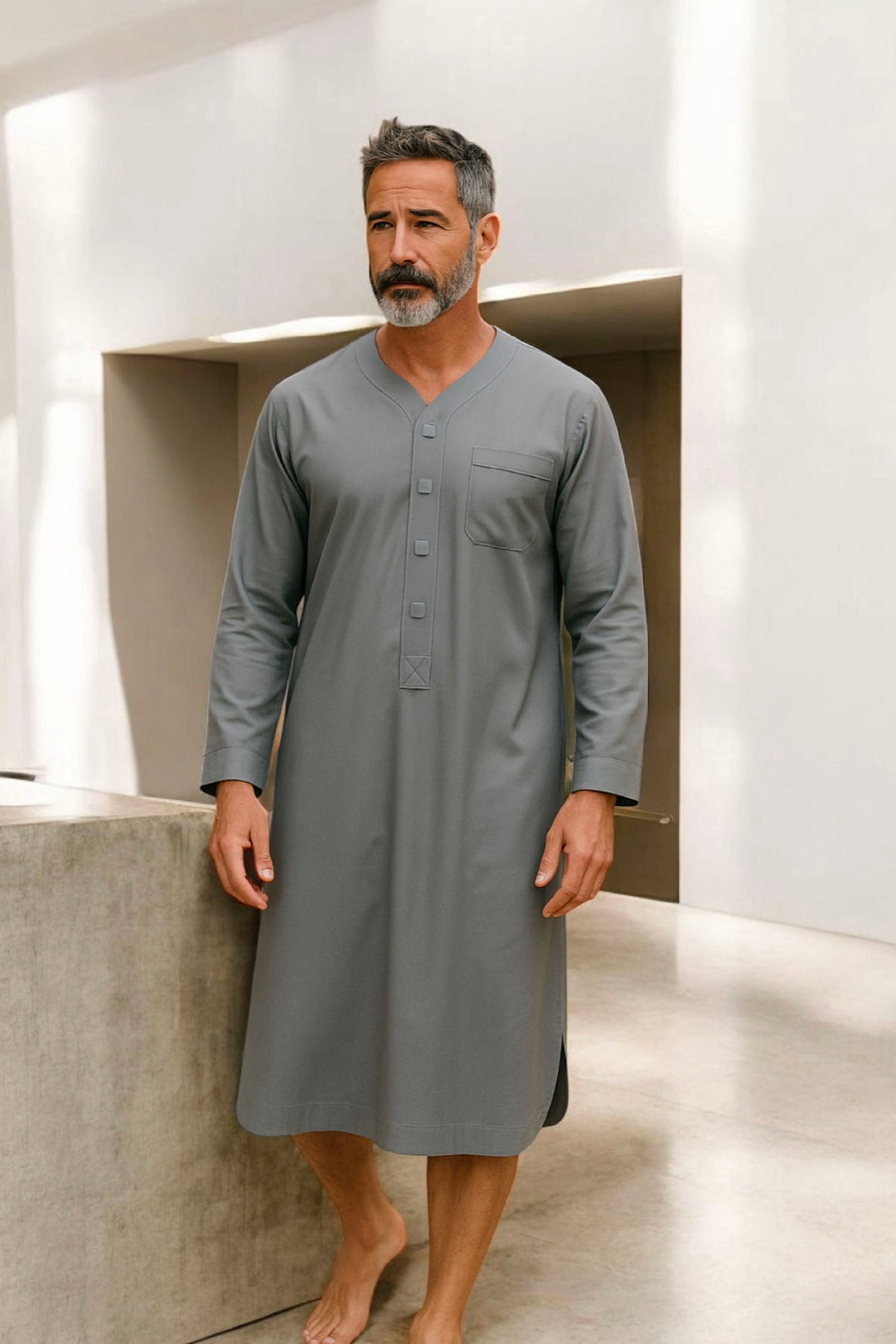 Men's Adaptive Pyjama Robe: Sophistication and Comfort for Medical Needs